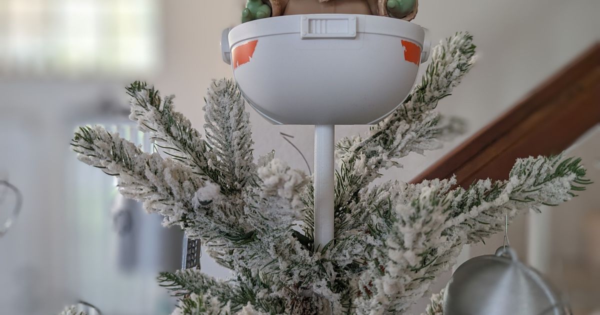 Grogu Tree Topper Stand by Rise & Design Download free STL model