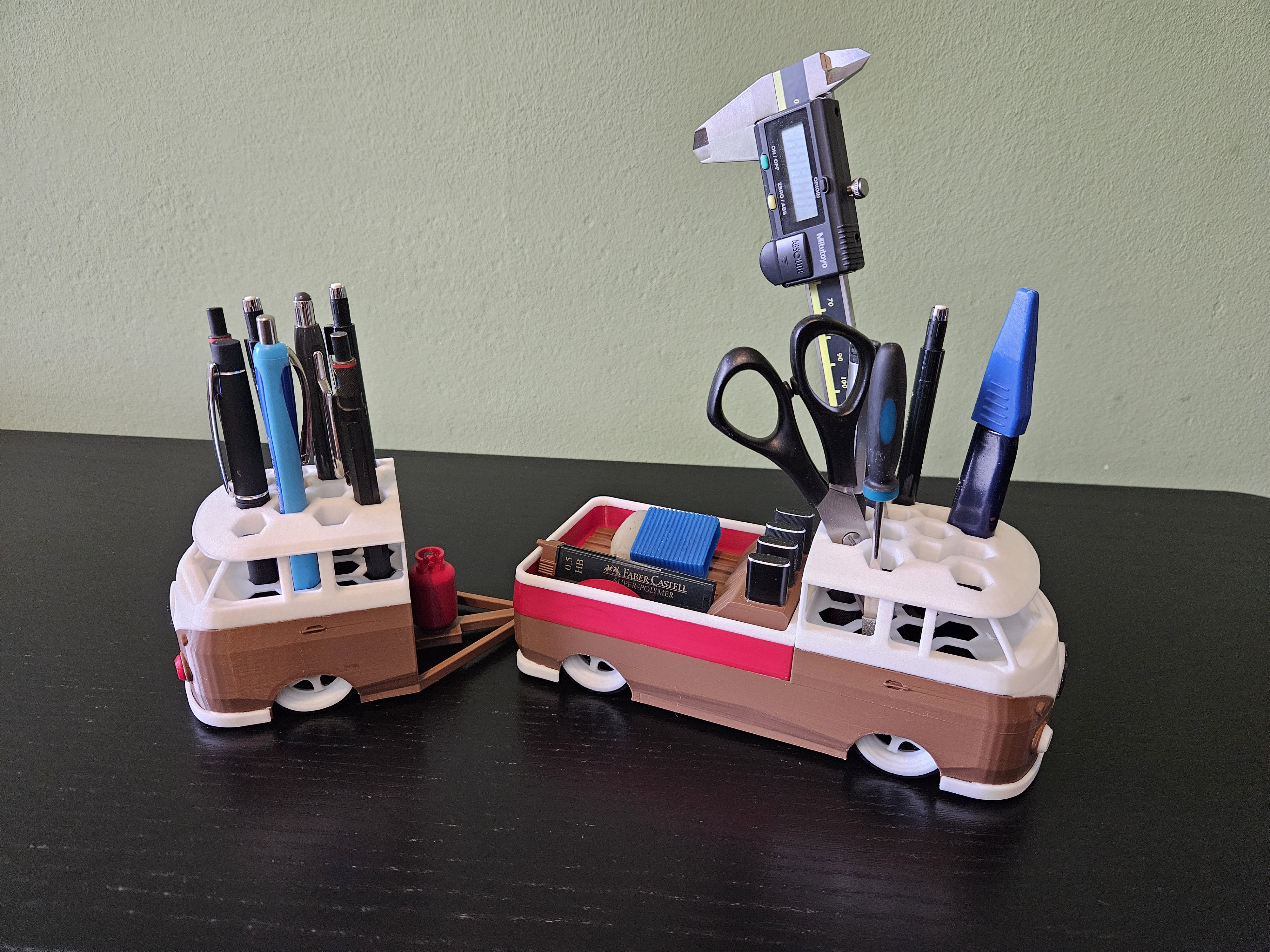 VW T1 Bus Pickup Anhänger / Desk Organizer