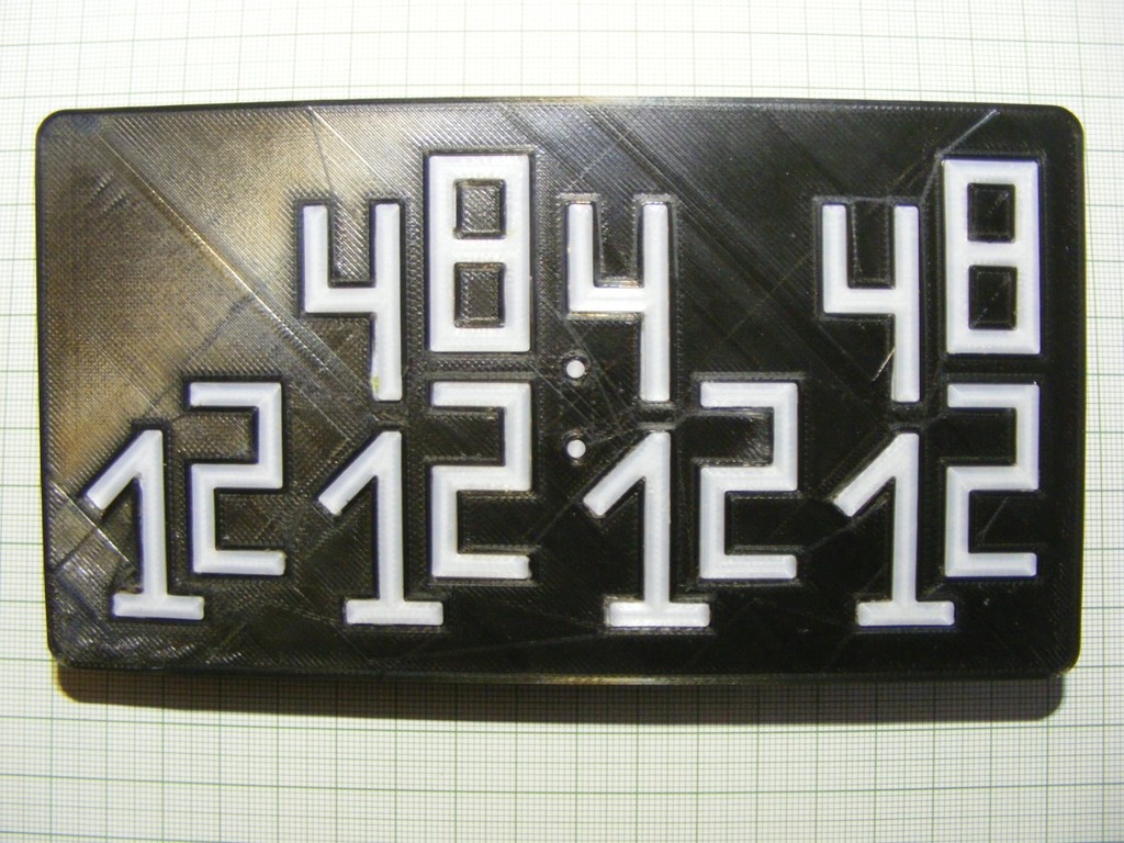 Miniatura 2 do modelo 3D The Easy Binary Clock