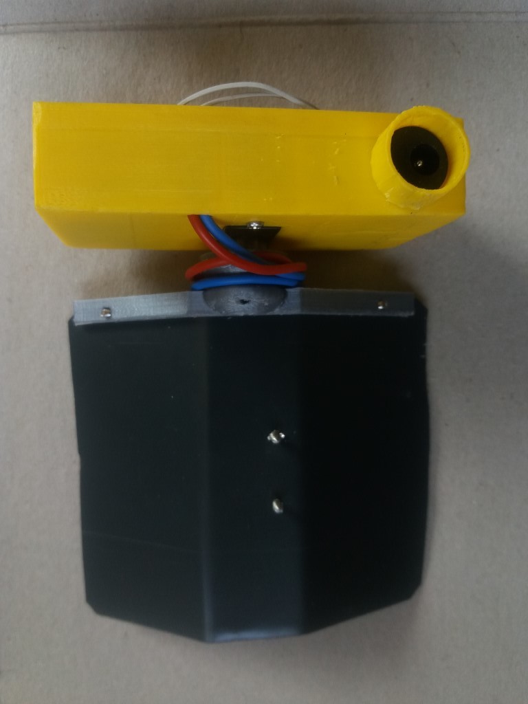 WIFI controlled 10W servo lamp with stroboscopic effect by Boda