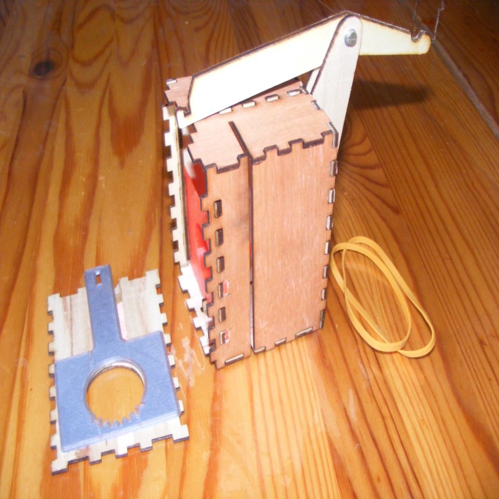 Mousetrap lasercut — thumbnail 4