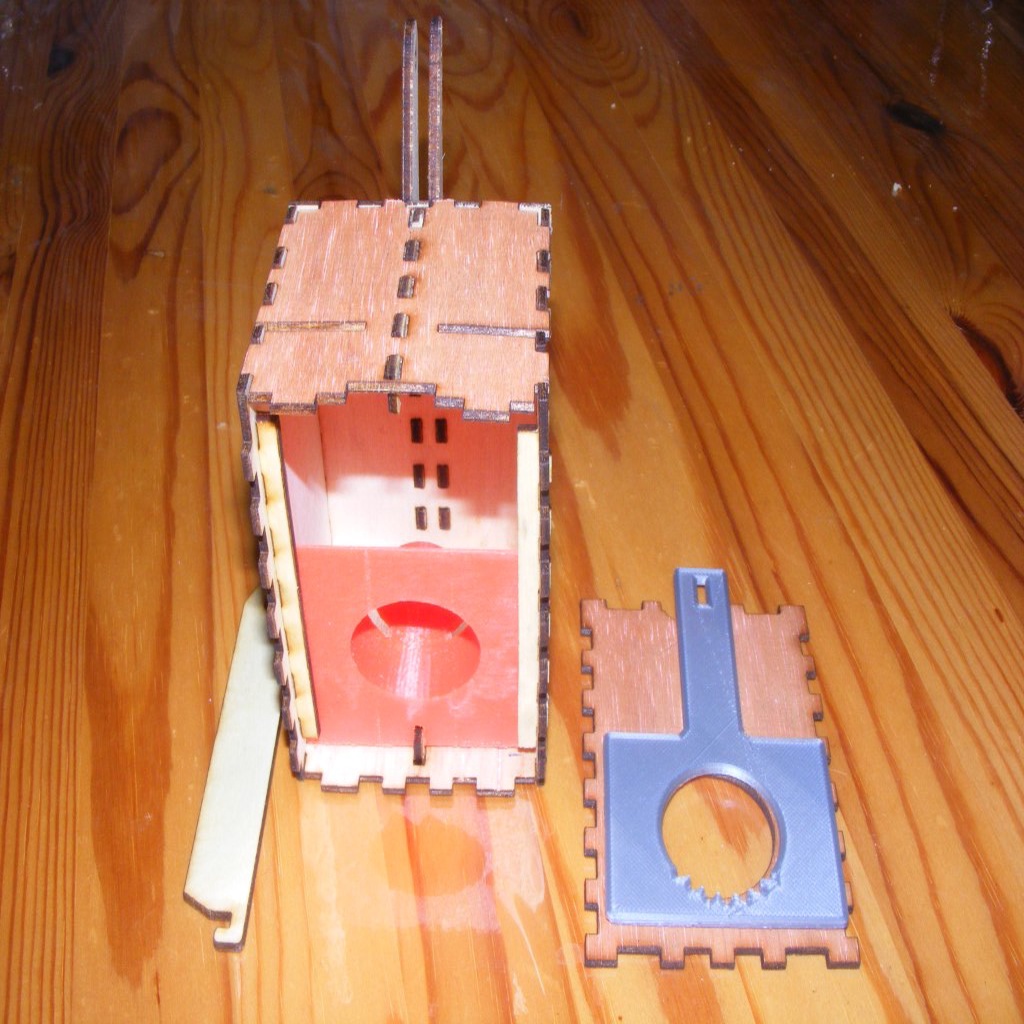 Mousetrap lasercut — thumbnail 5