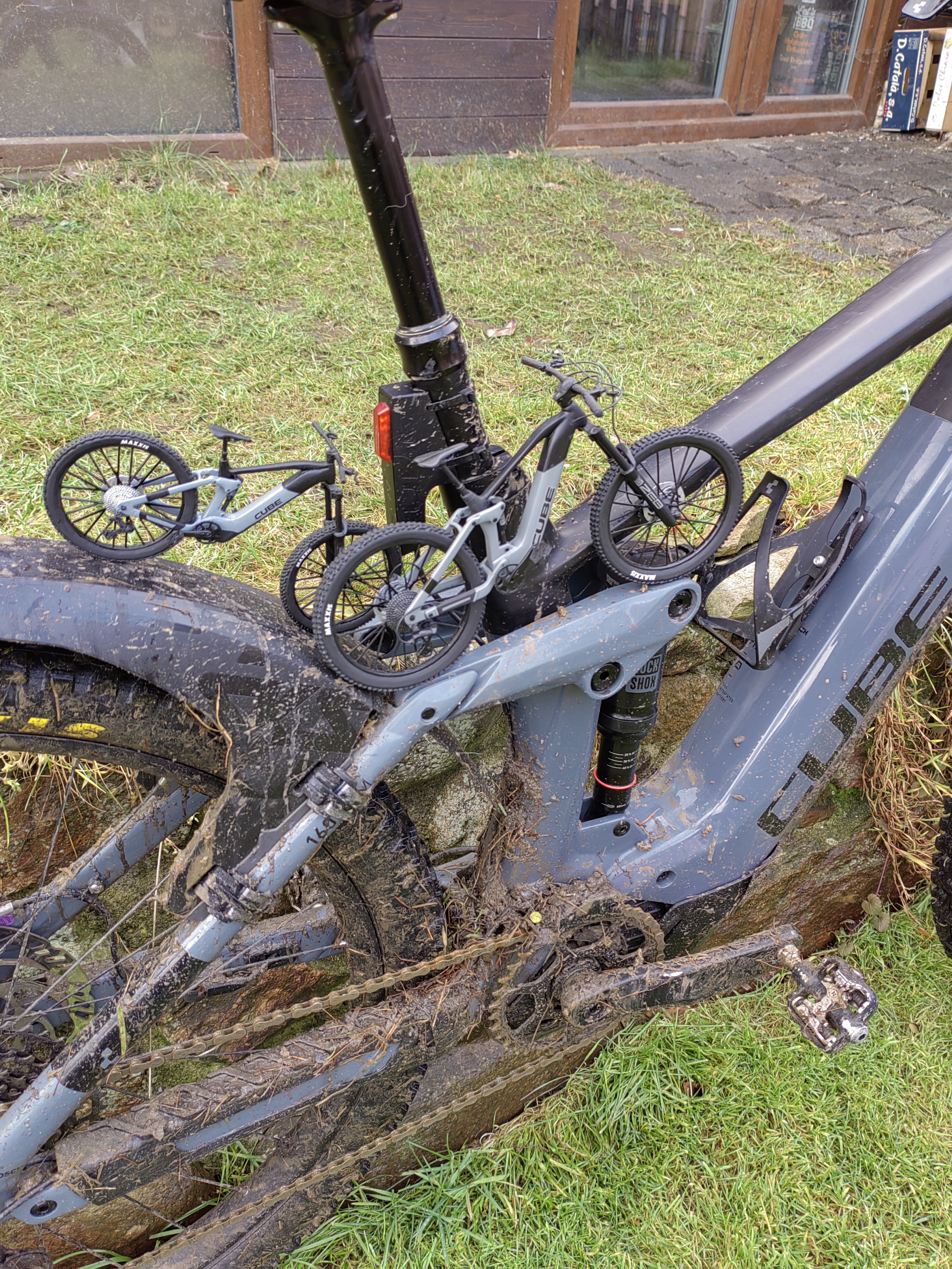 Rear holder Light Acid Cube bike