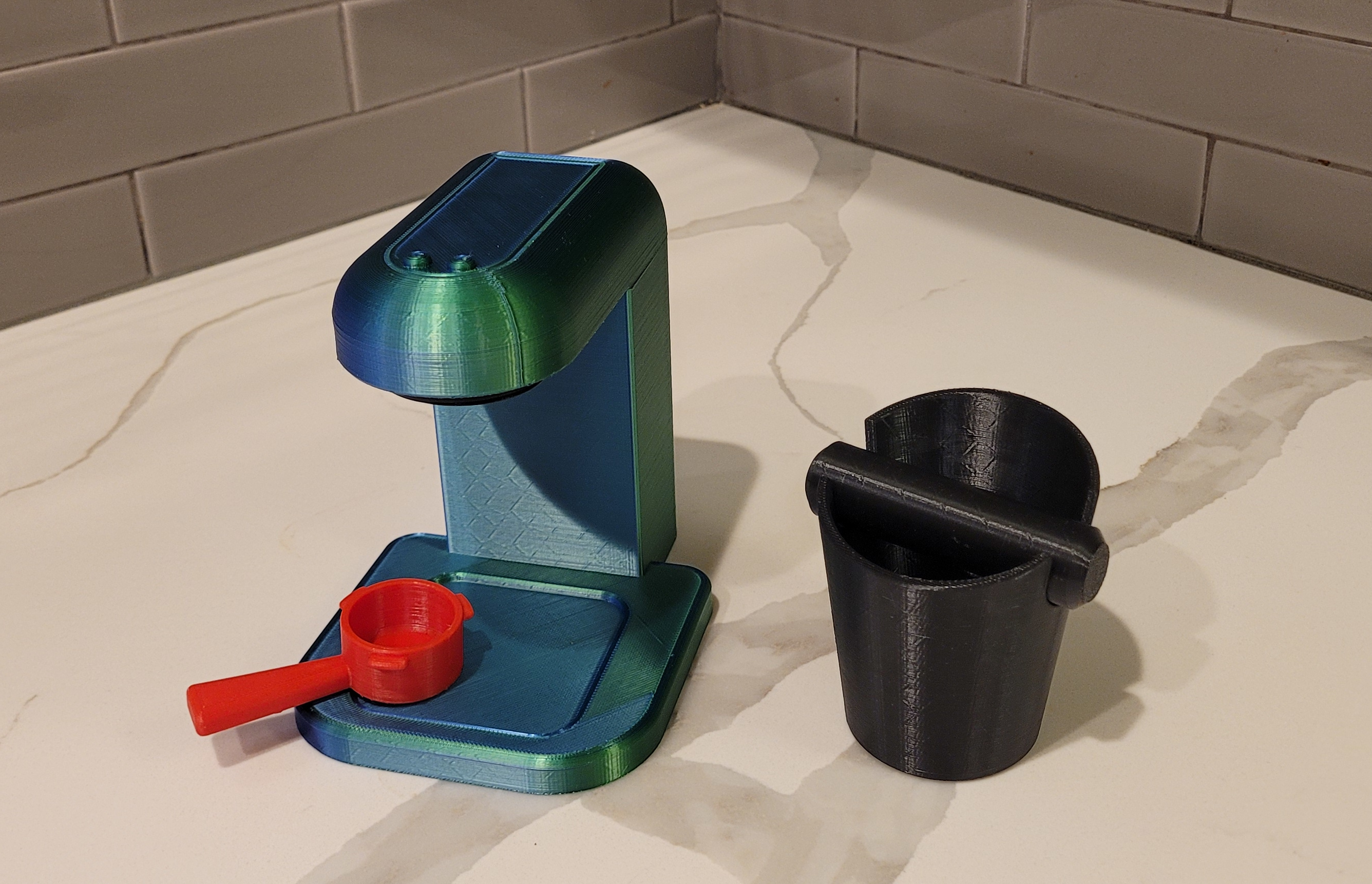 Toy espresso coffee maker
