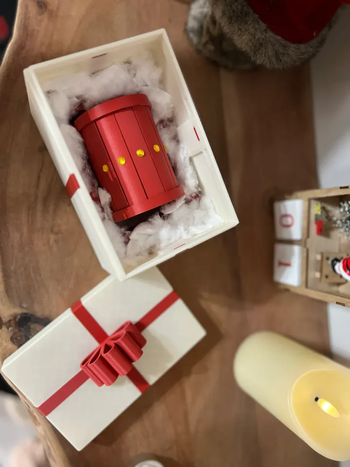 Santa Treasure Chest Puzzle Box by PrintMan | Download free STL model ...