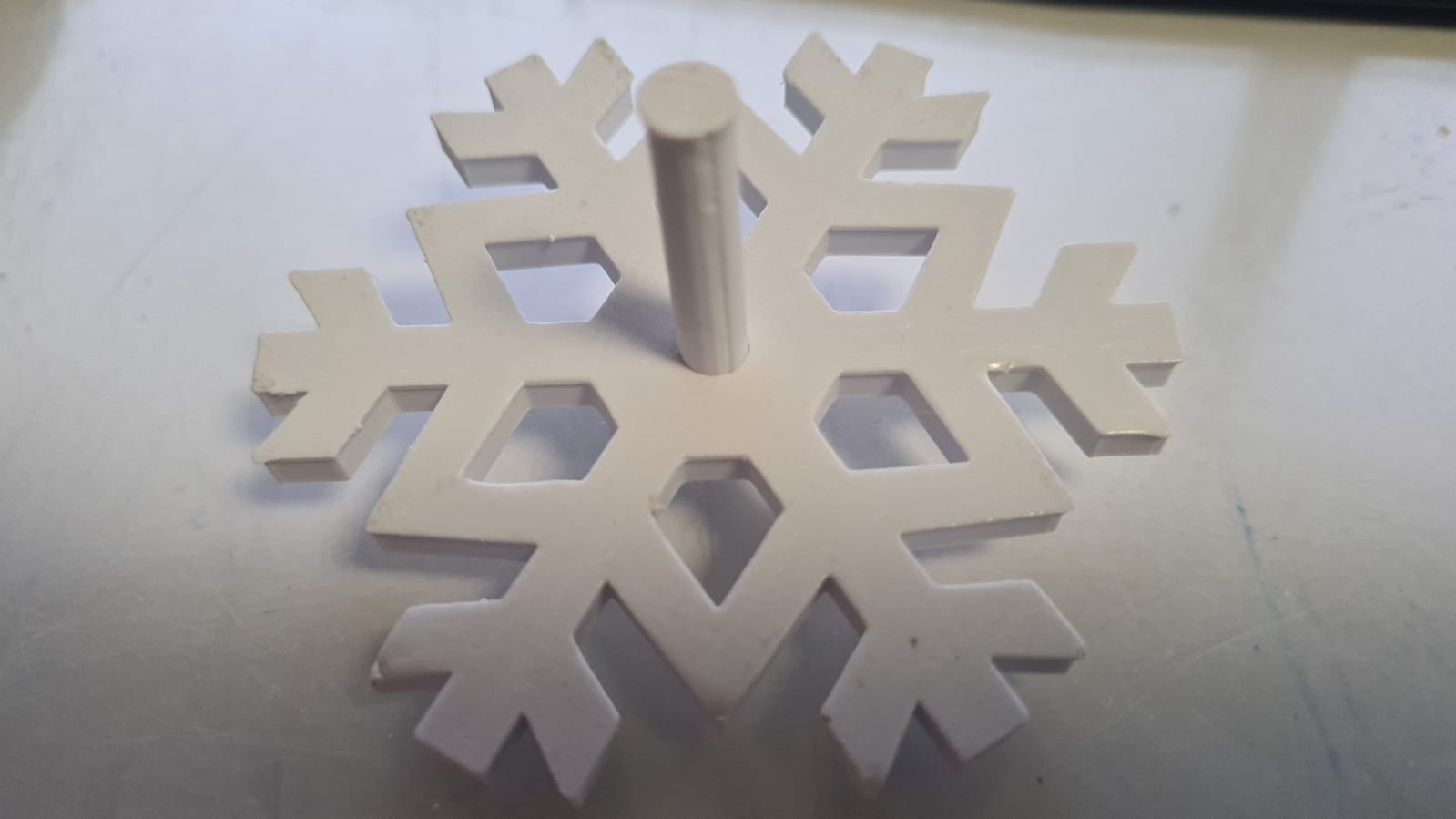 Miniatura 2 do modelo 3D Snowflake Dreidel