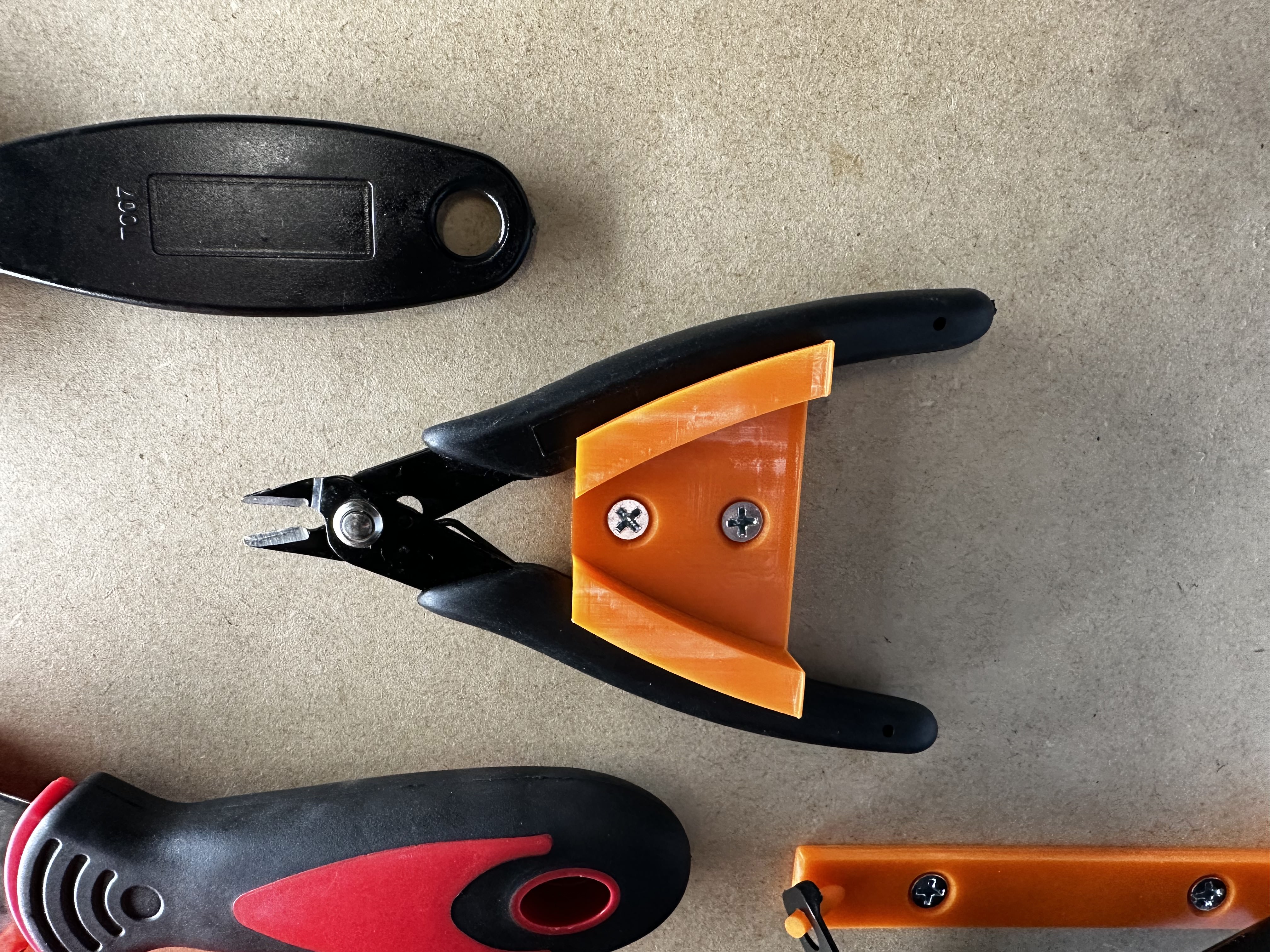 Flush Trim Nippers Holder