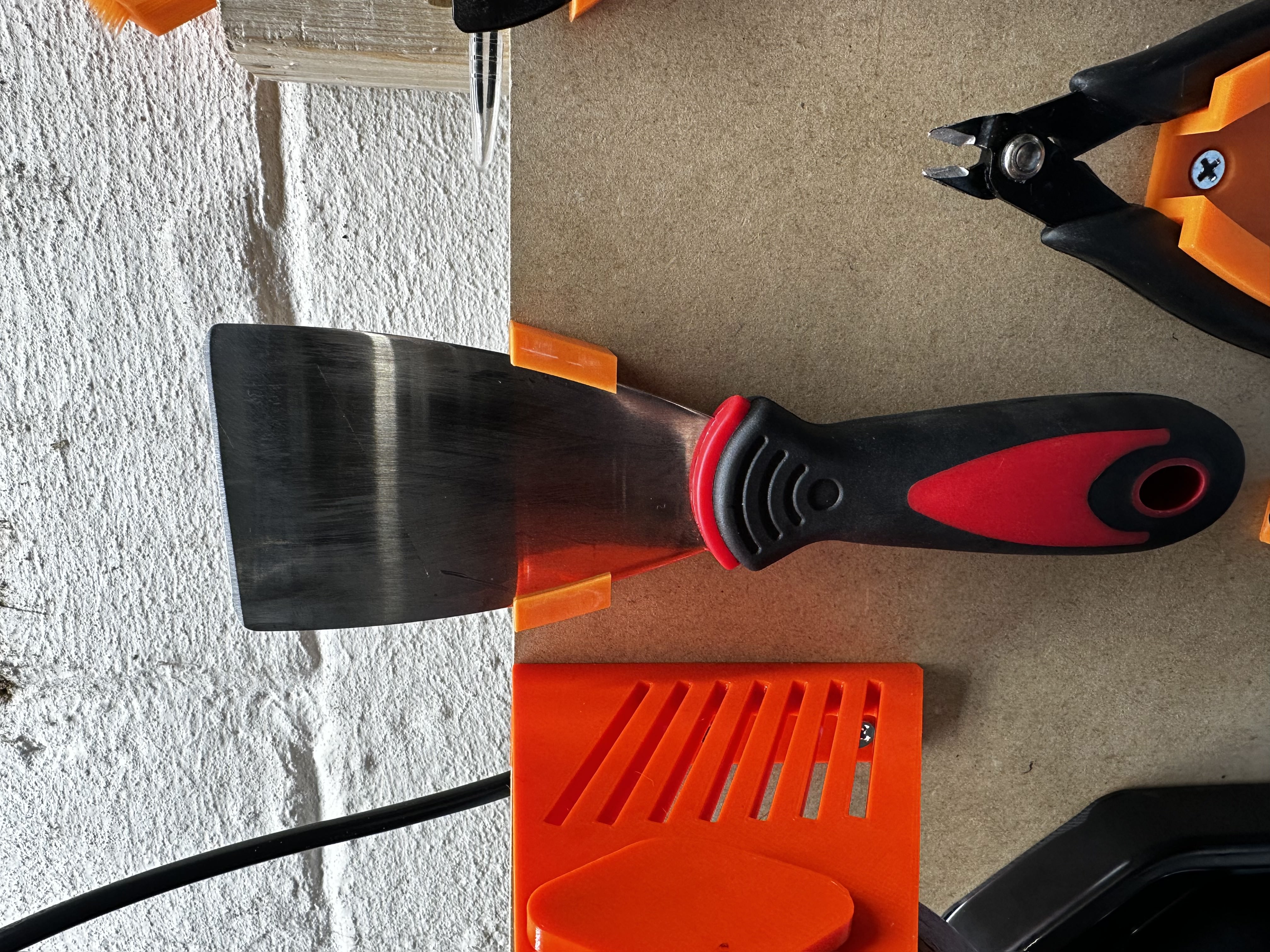 Metal Scraper Holder