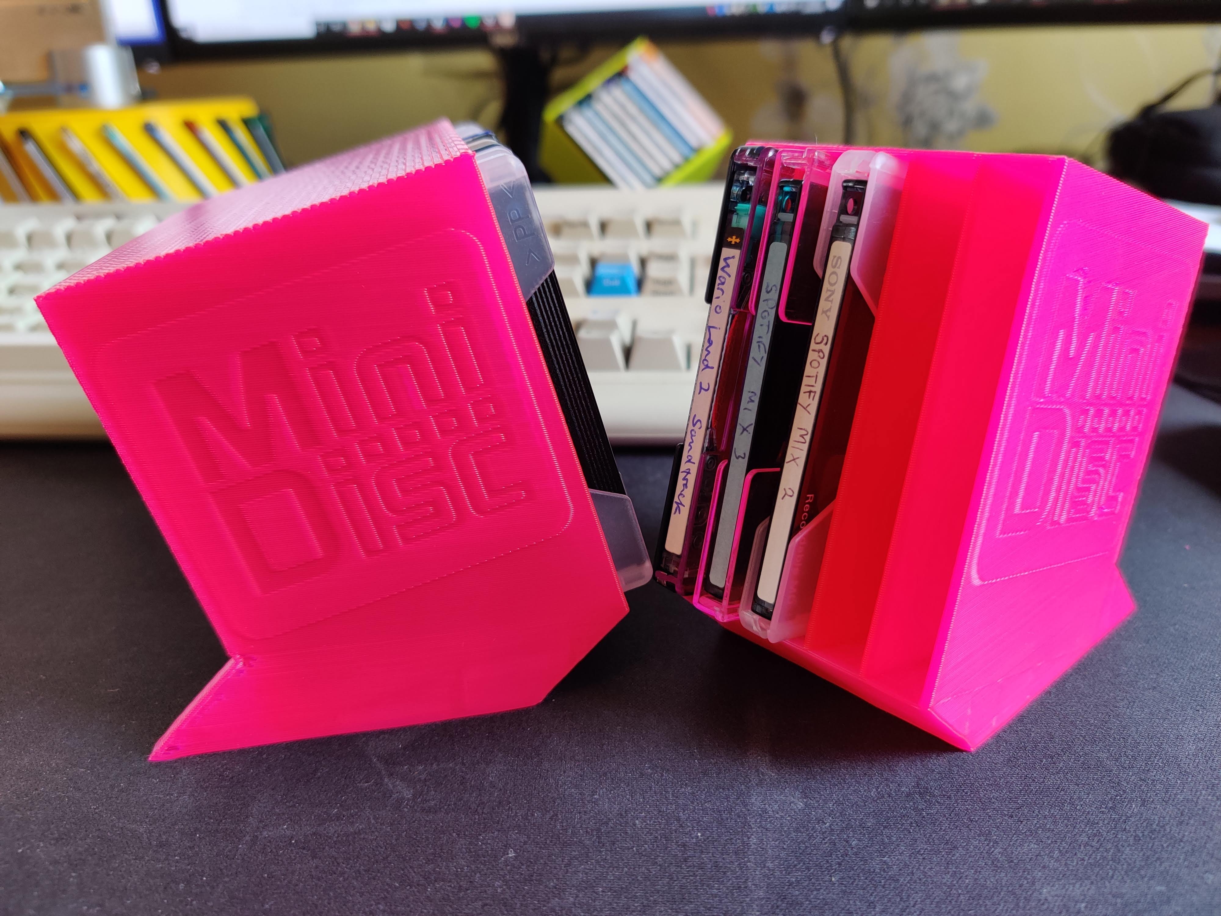 Parametric Minidisc case by mattsimus Download free STL model