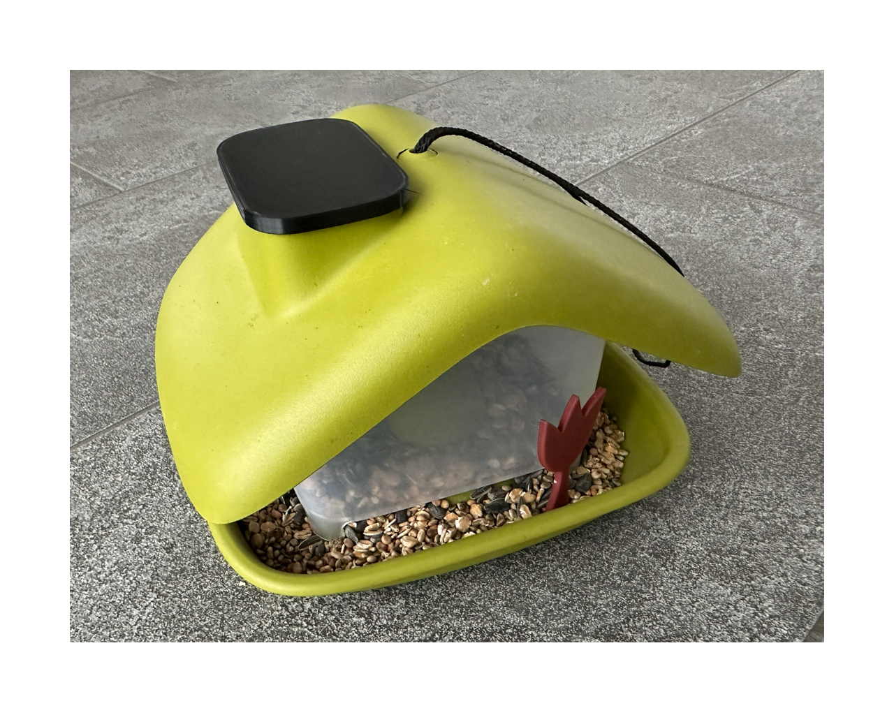 Domek Bird Feeder Chimney