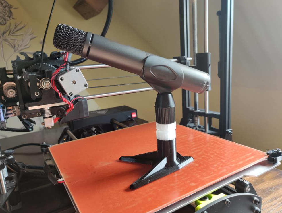 3/8" microphone stand