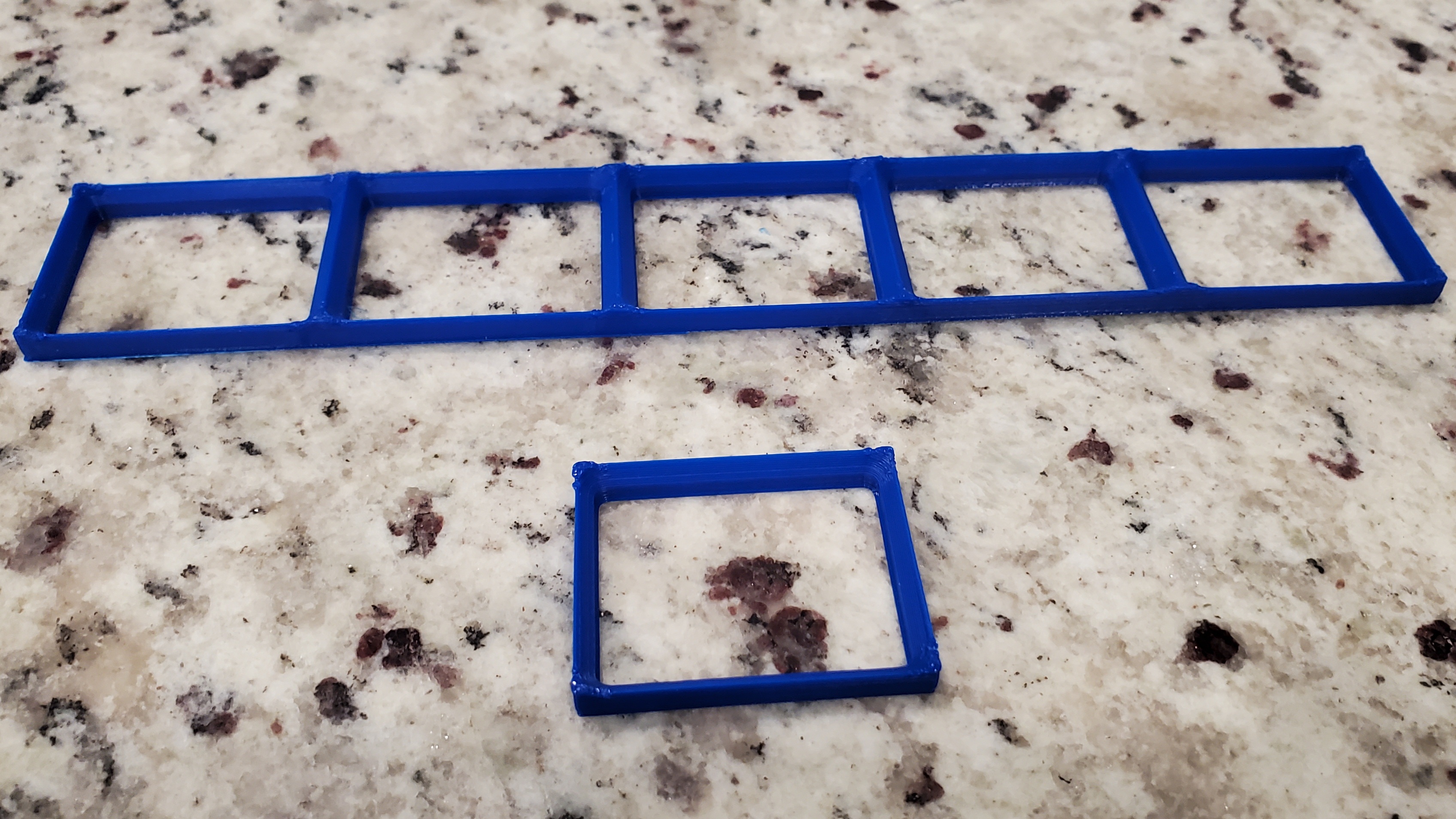 35x42mm Gridfinity Frame Baseplate by Tripod Tech | Download free STL ...