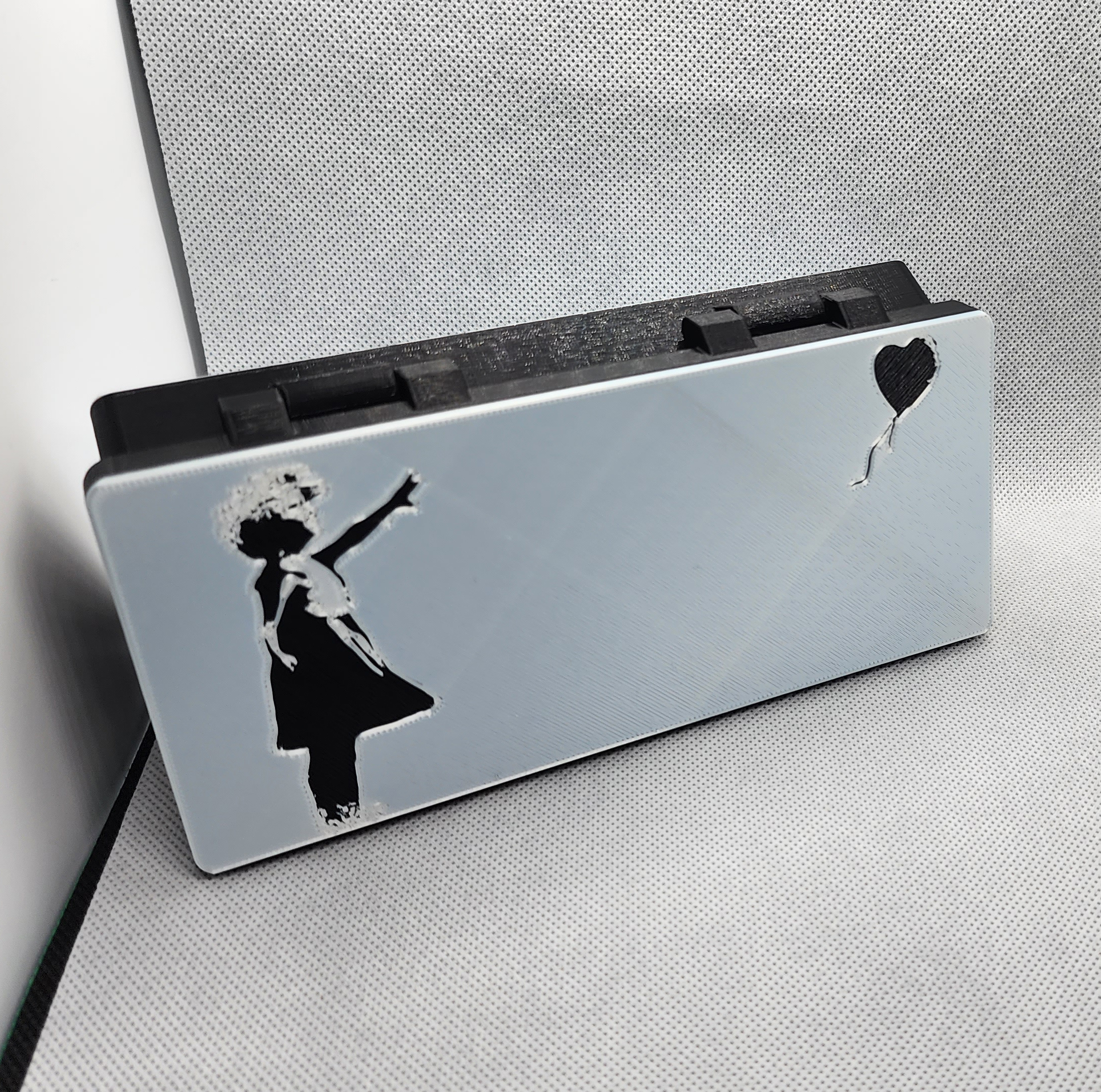 Banksy Box 🞍 Girl with Balloon 🞍 Print in Place 2-color