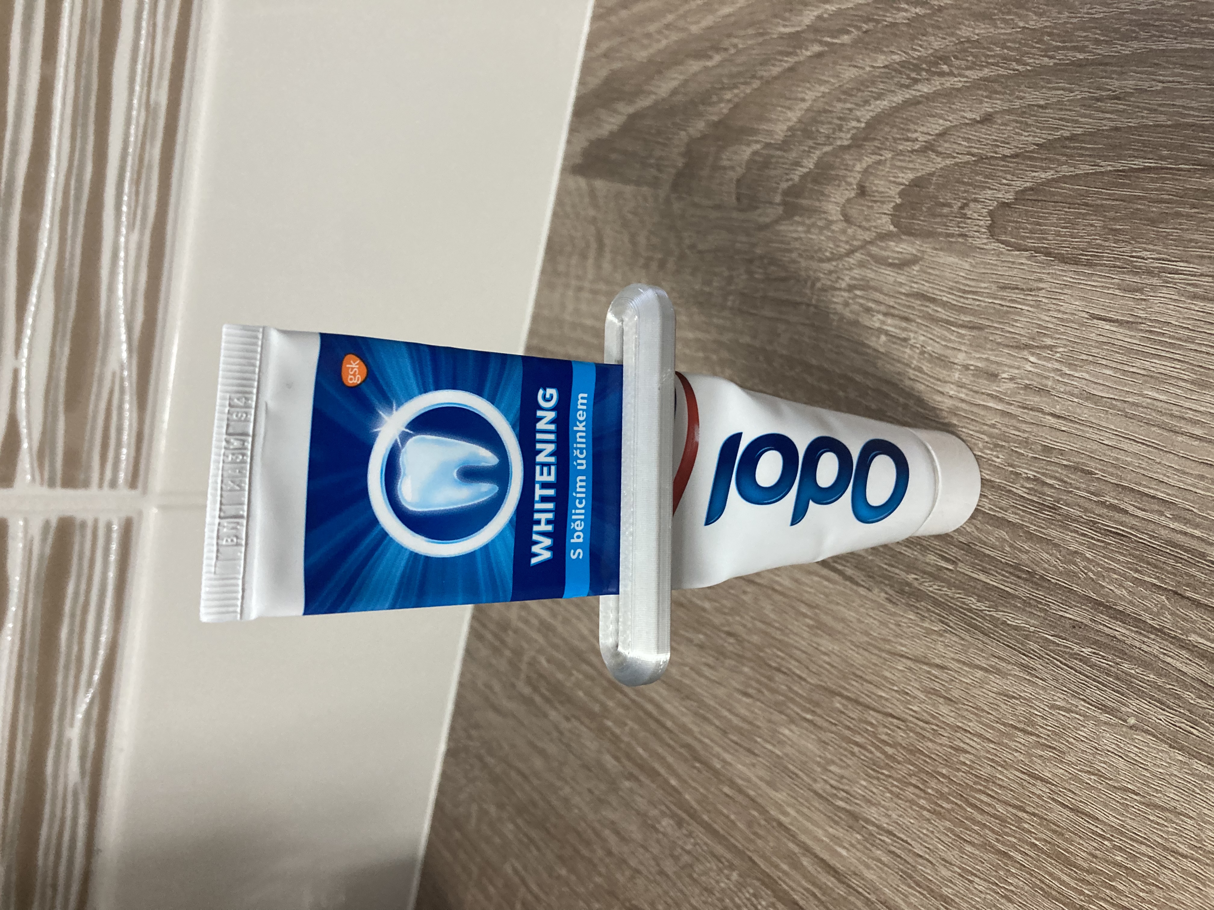 Toothpaste Squeezer