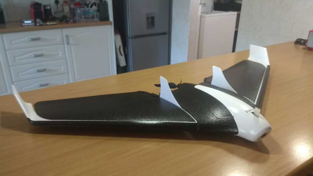 Parrot Disco fin and skids combined
