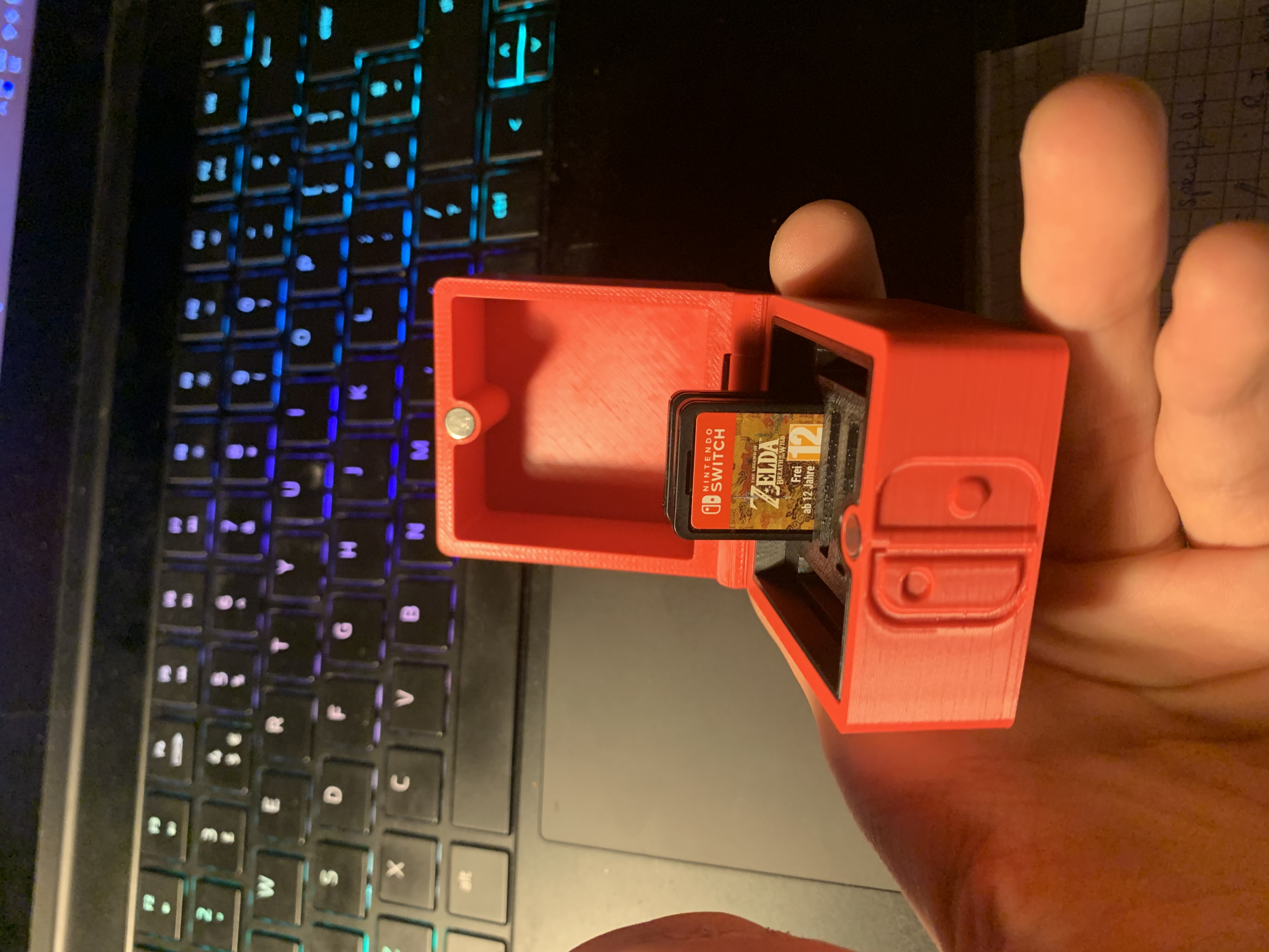 Nintendo switch cartridge holder with by Toxin_Labs Download
