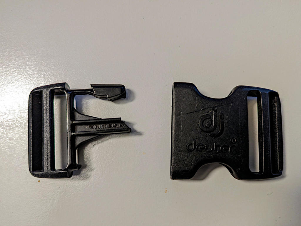 Clasp for Deuter backpack by XTramp Download free STL model
