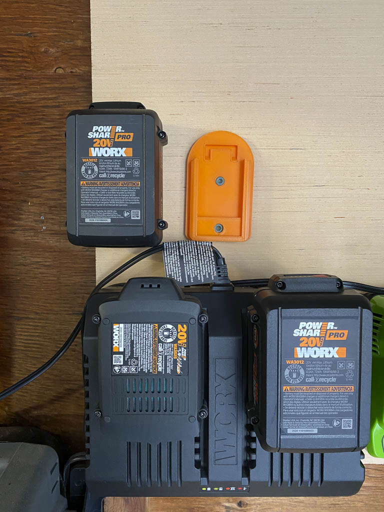 Archivo STL Worx 20V Power Share Adaptador de Batería Verde a Batería  Naranja de 5 pines a 4 pines 🇨🇳・Objeto imprimible en 3D para  descargar・Cults
