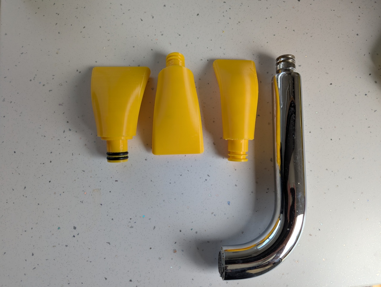 Short bath tap spout — miniatura 3