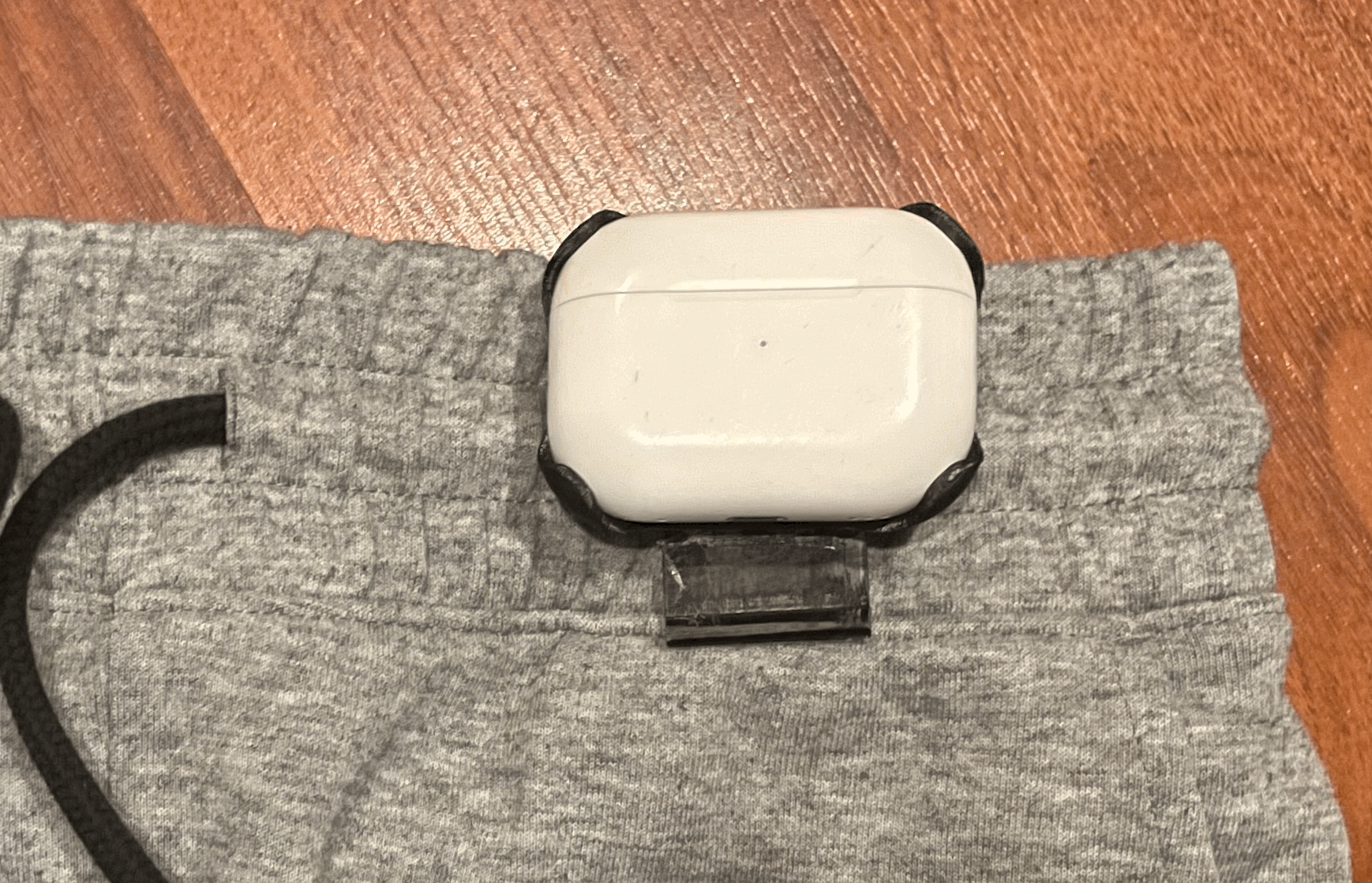 AirPods Pro 1st and 2nd gen case pant clip