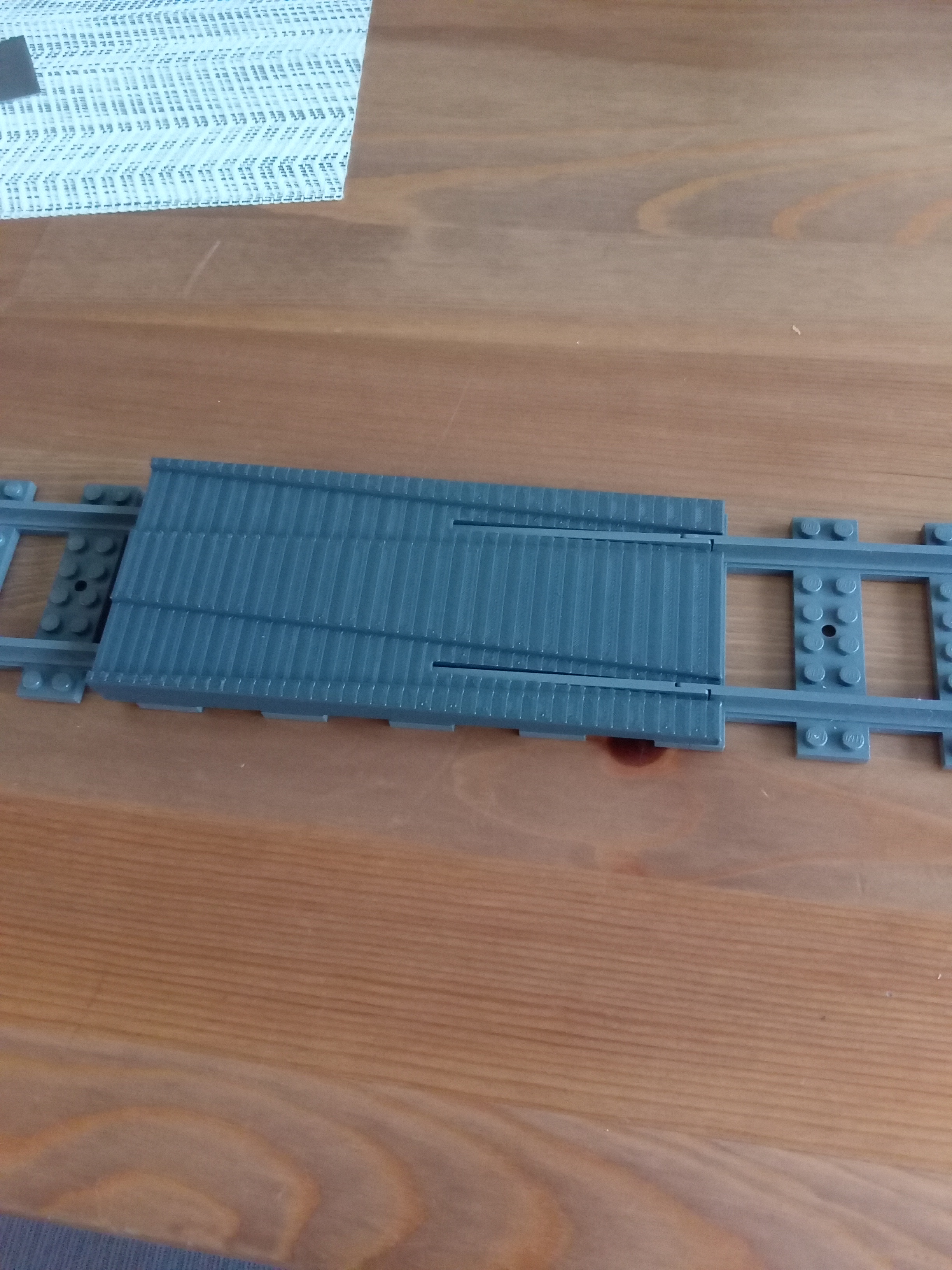 Lego train re-railer