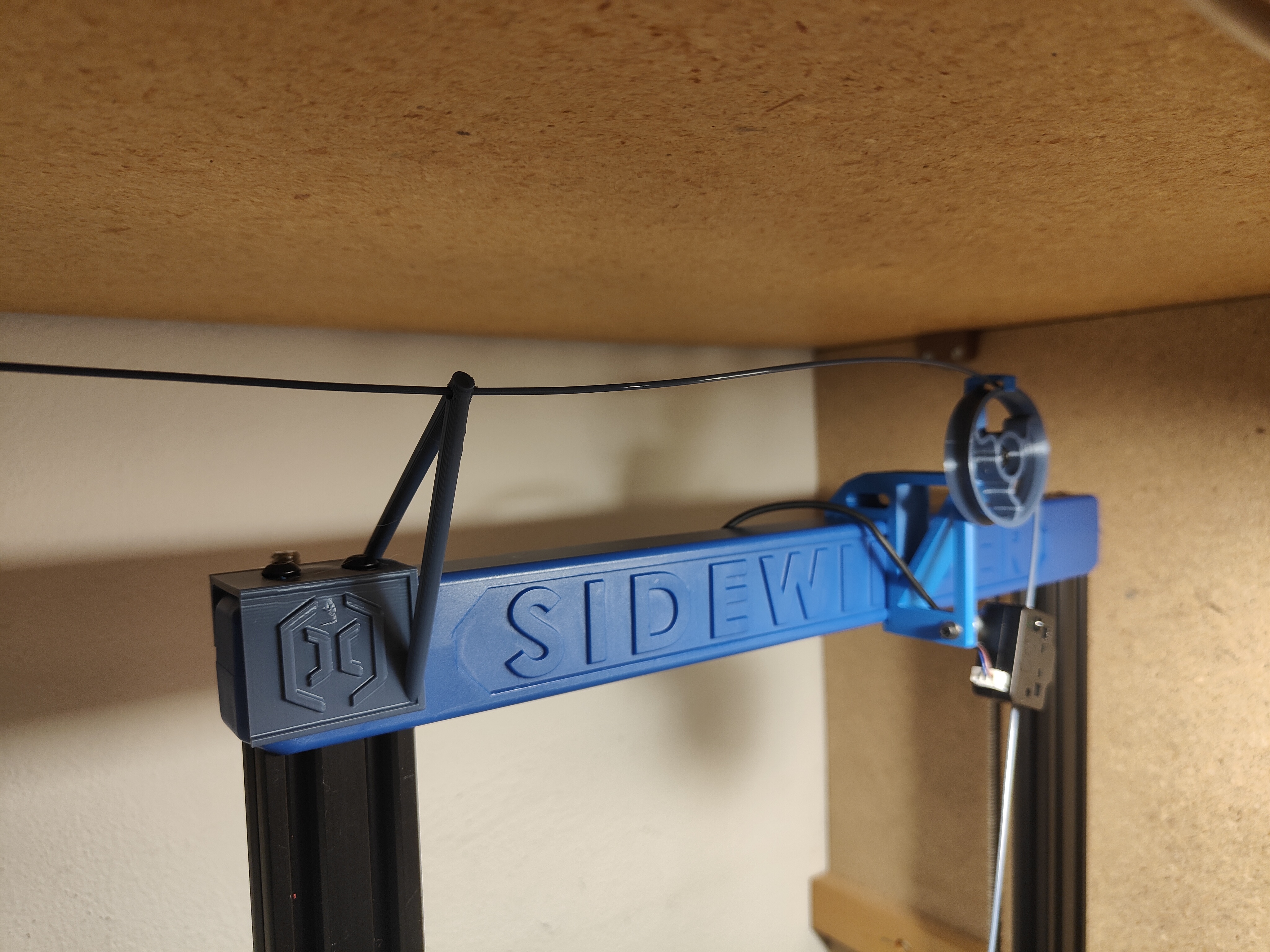 Artillery Sidewinder X2 - Filamentführung / Filament guide
