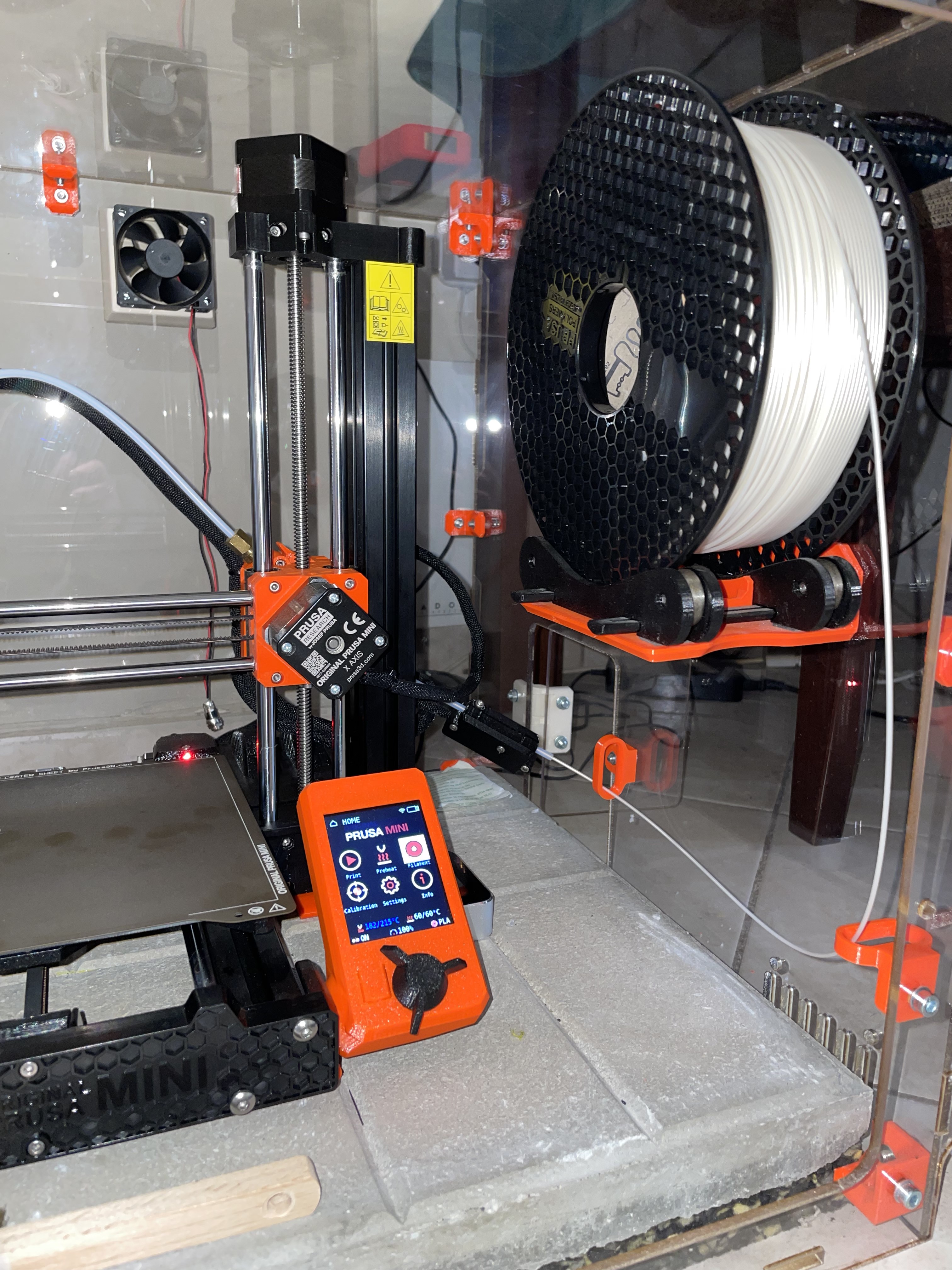 Enclosure base for the PrusaMini Spool Holder.