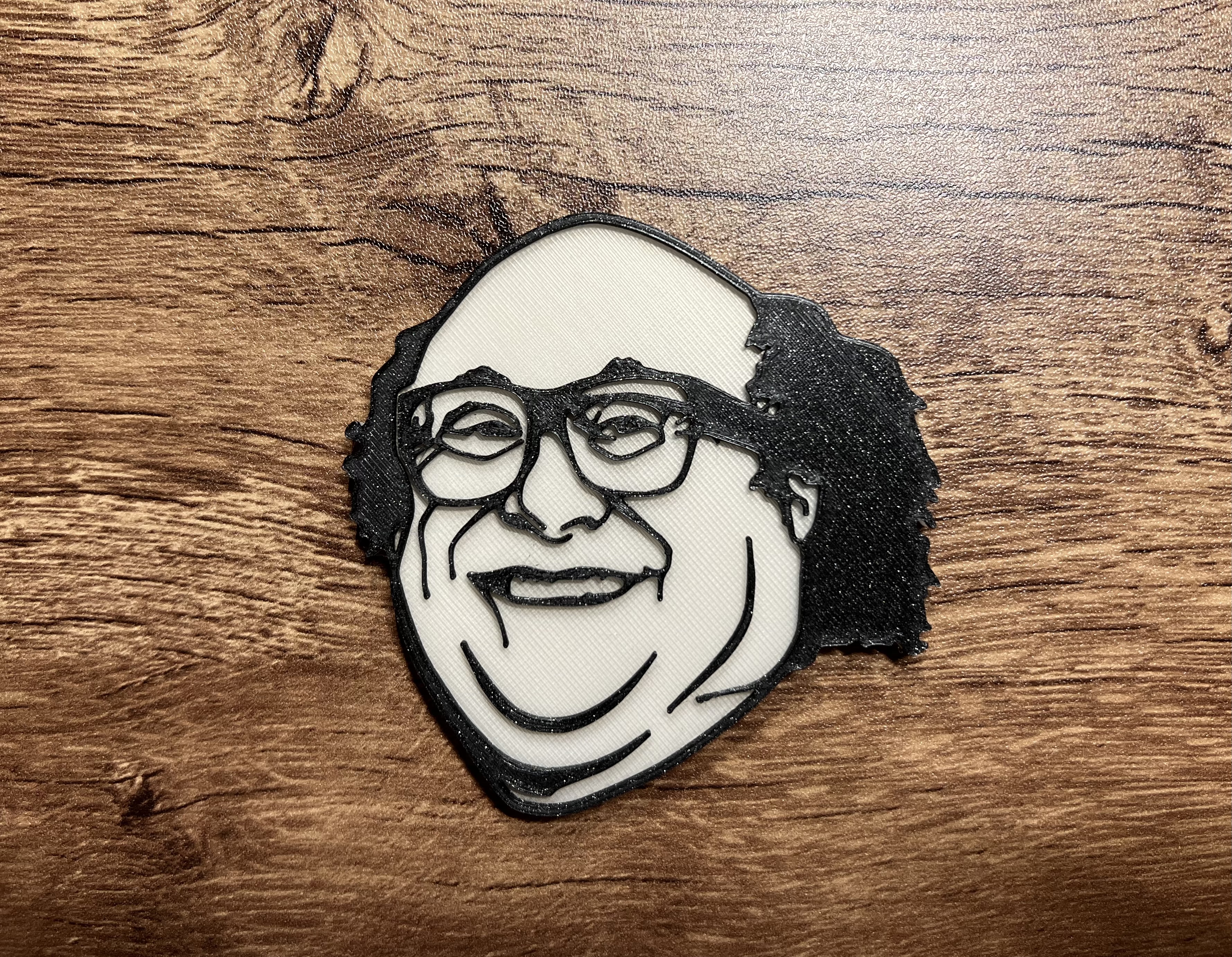 Danny DeVito (8x3mm magnet)