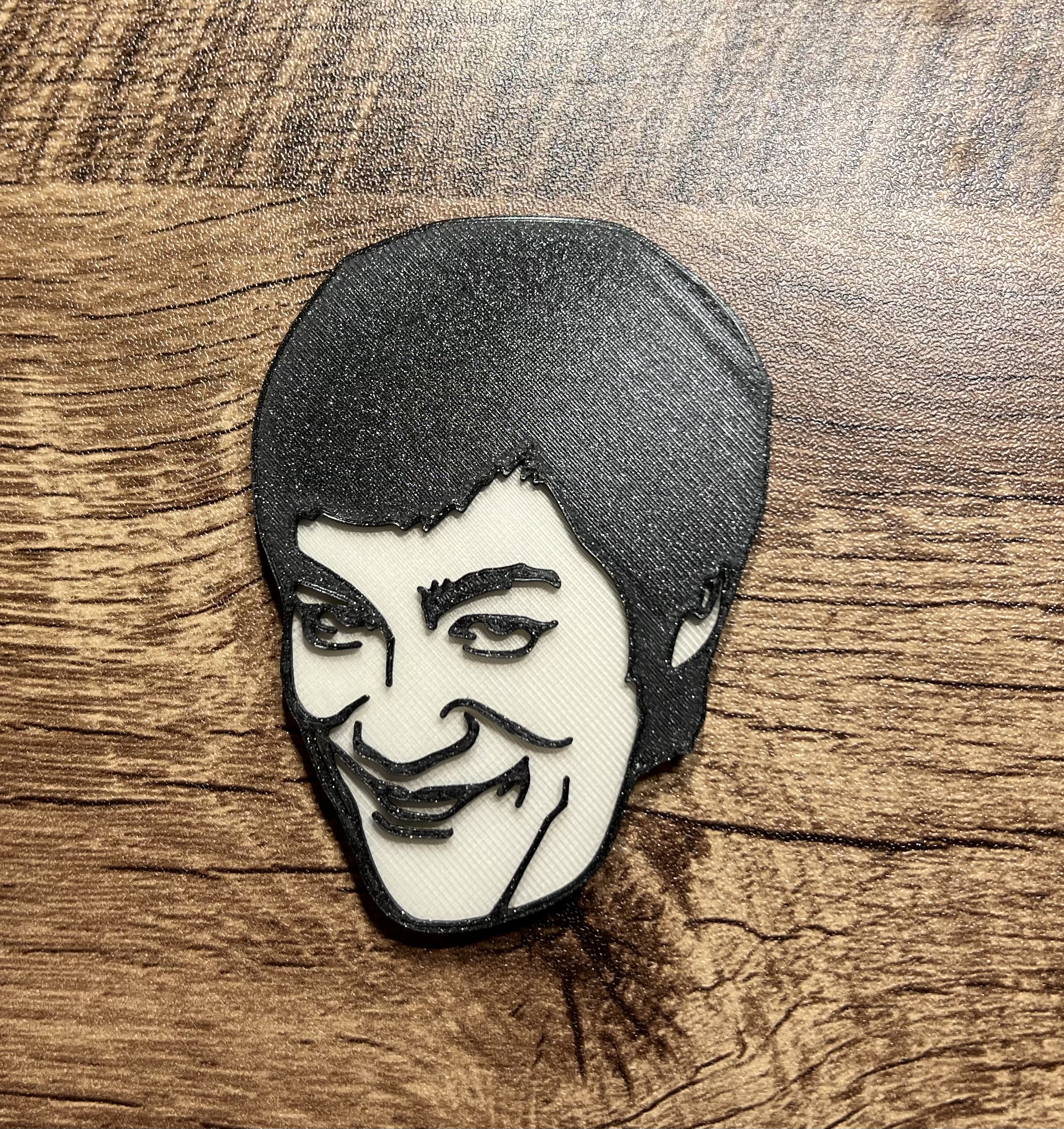 Bruce Lee Magnet (8x3mm magnet)