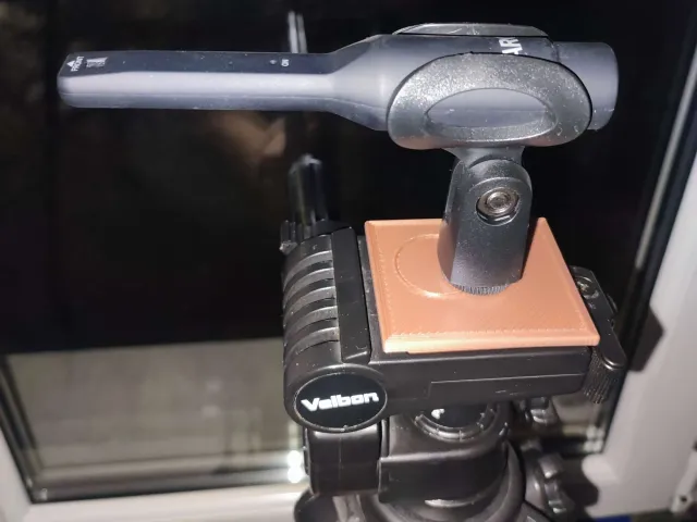 [OpenSCAD] Parametric Velbon Quick Release Shoe + 3/8 Microphone Adapter Thumbscrew