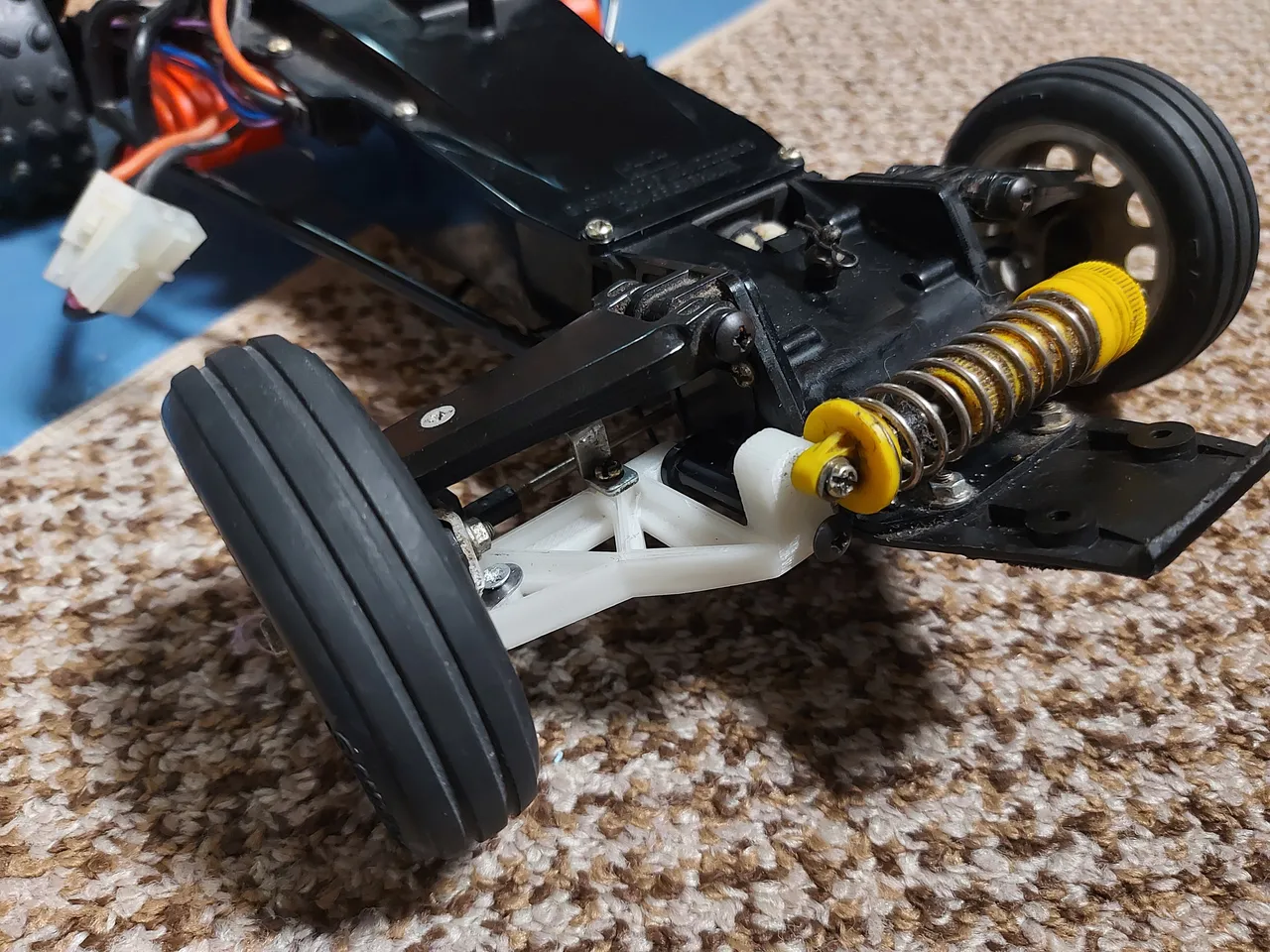 Rc car on sale front suspension