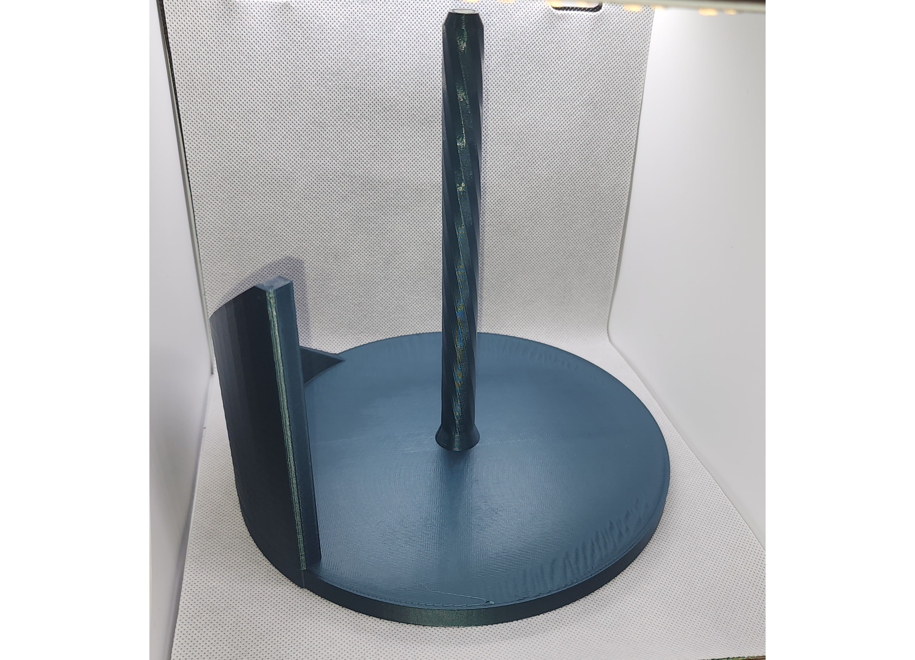 🞇 Large Vertical Paper Towel Dispenser