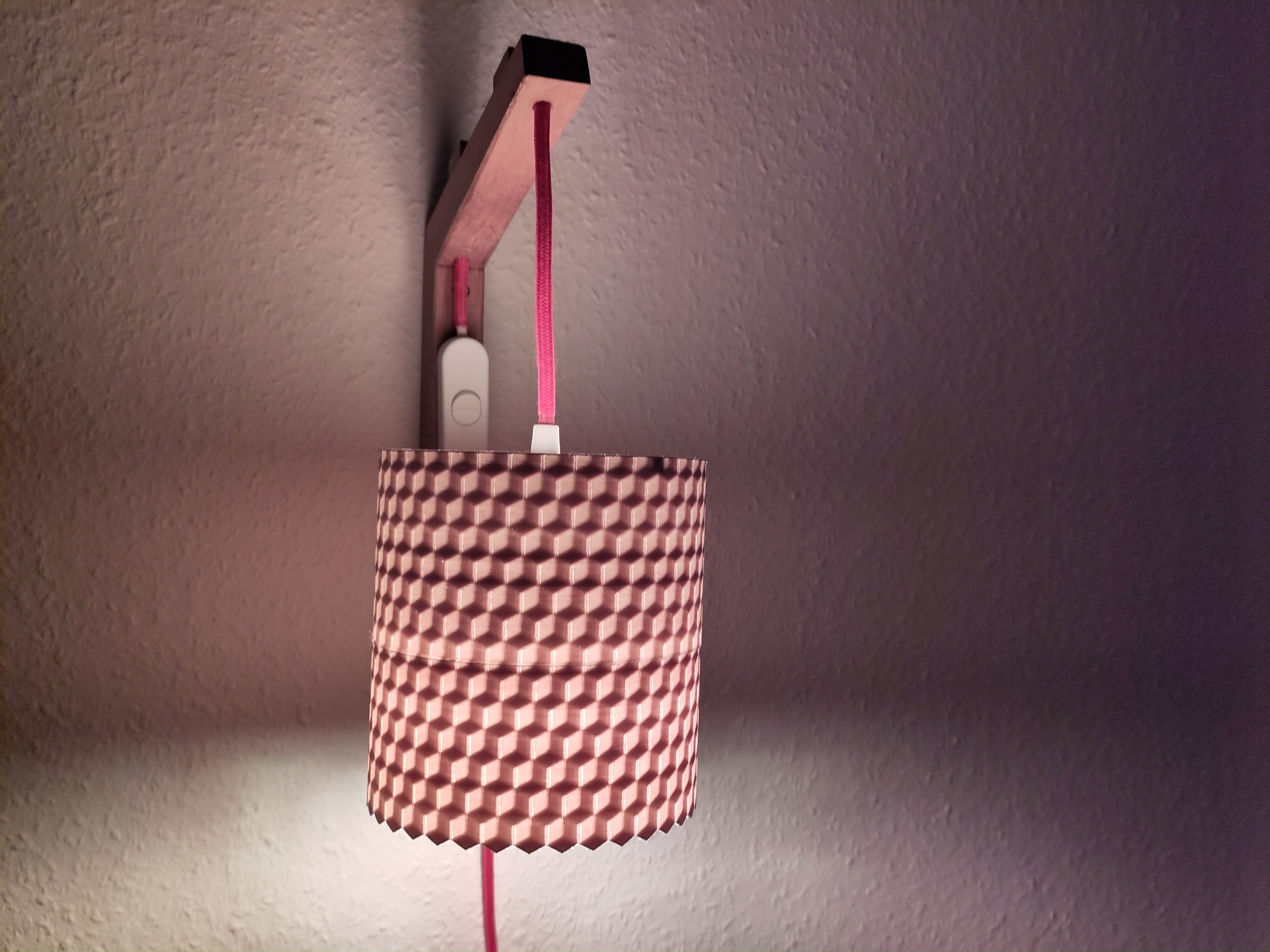 Lampshade with Penrose-inspired pattern