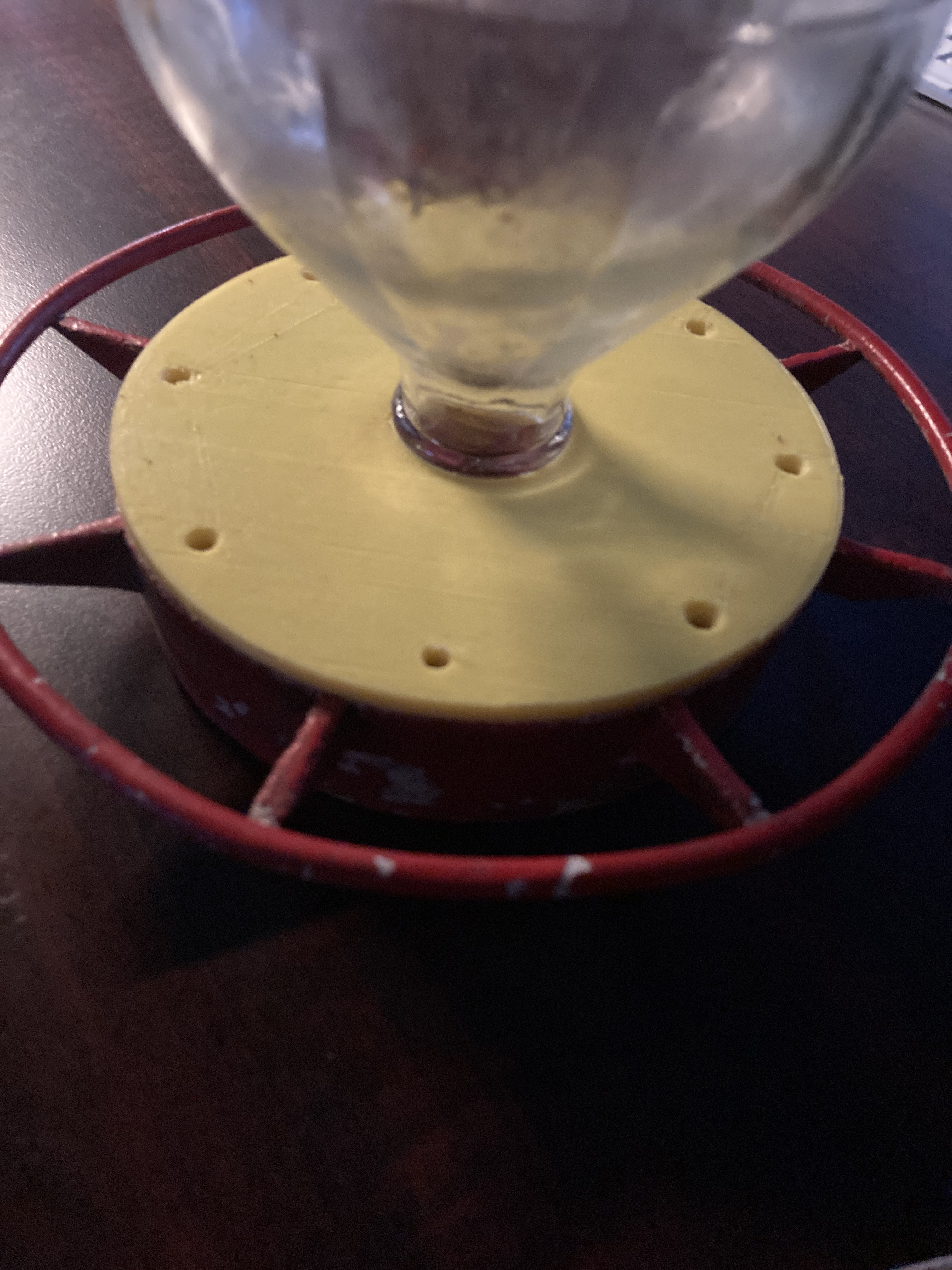 Hummingbird Feeder Top 1
