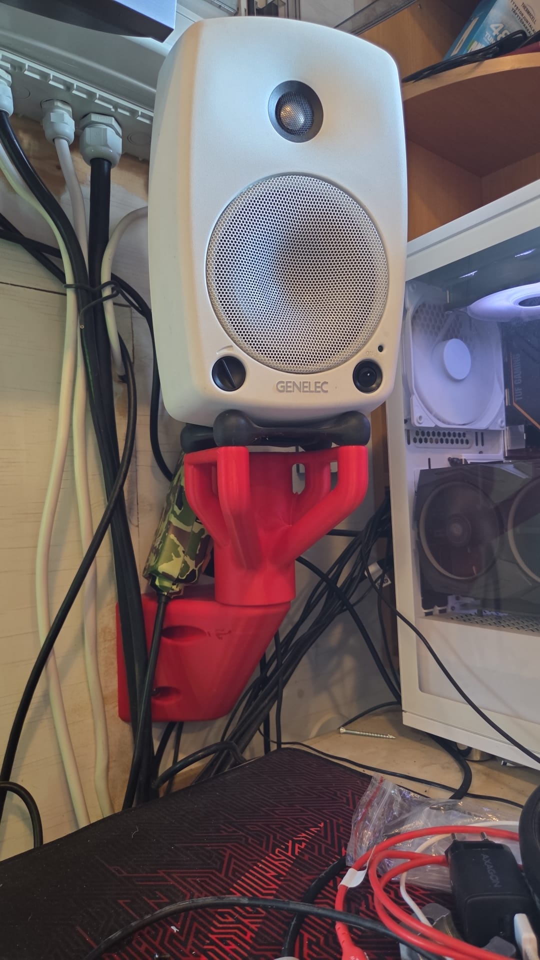Genelec G3 or 8030 wall mount