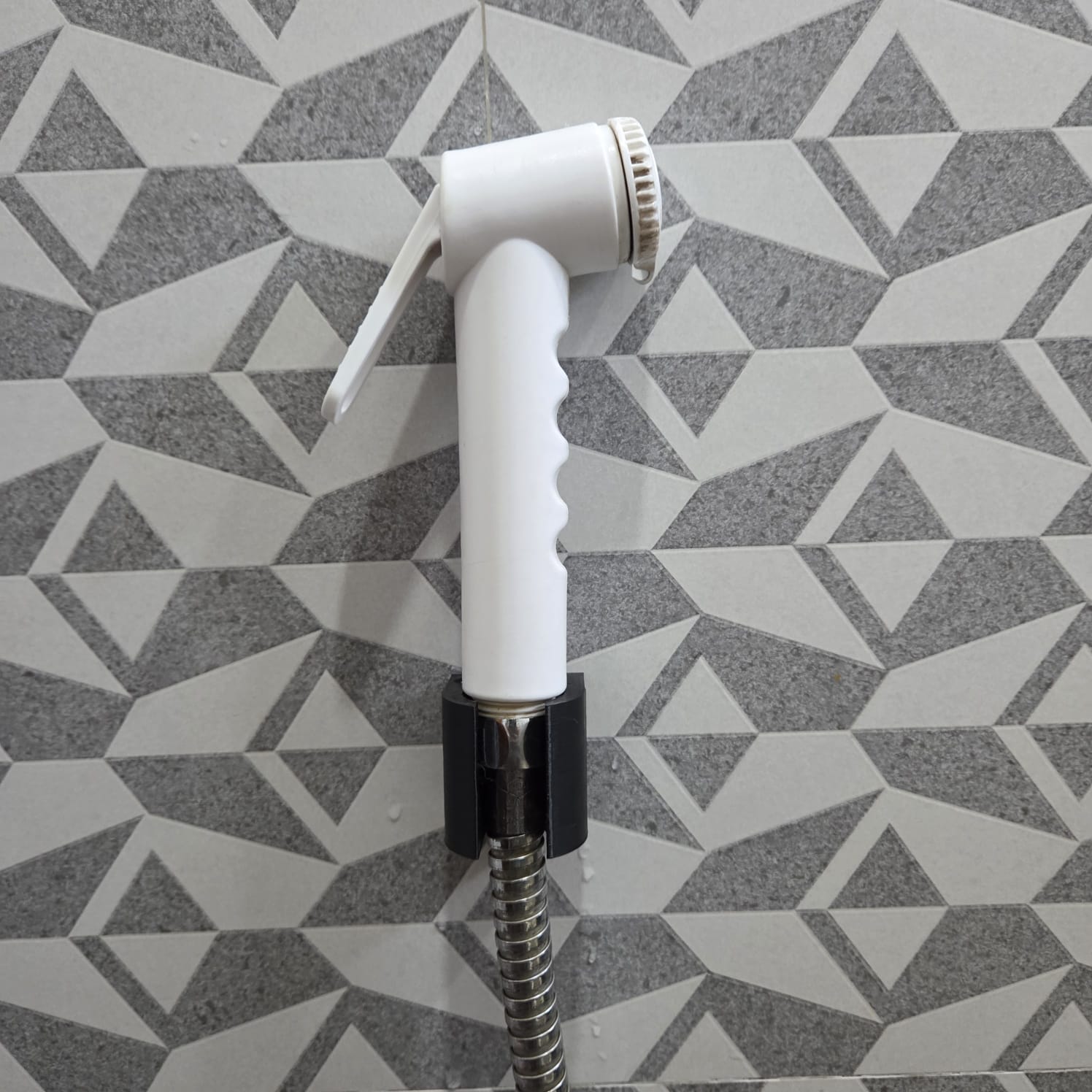 Jet Spray pipe Holder