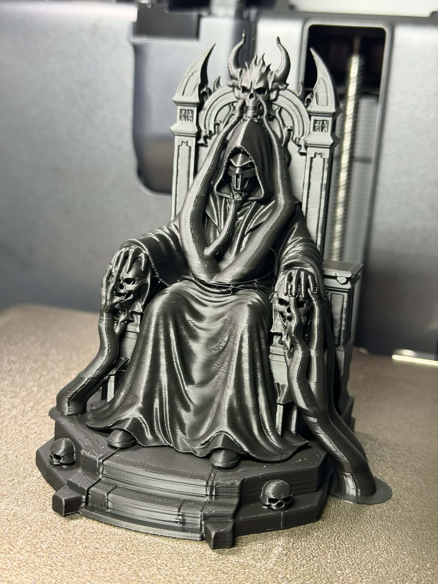 Necromancer Throne — miniatura 2