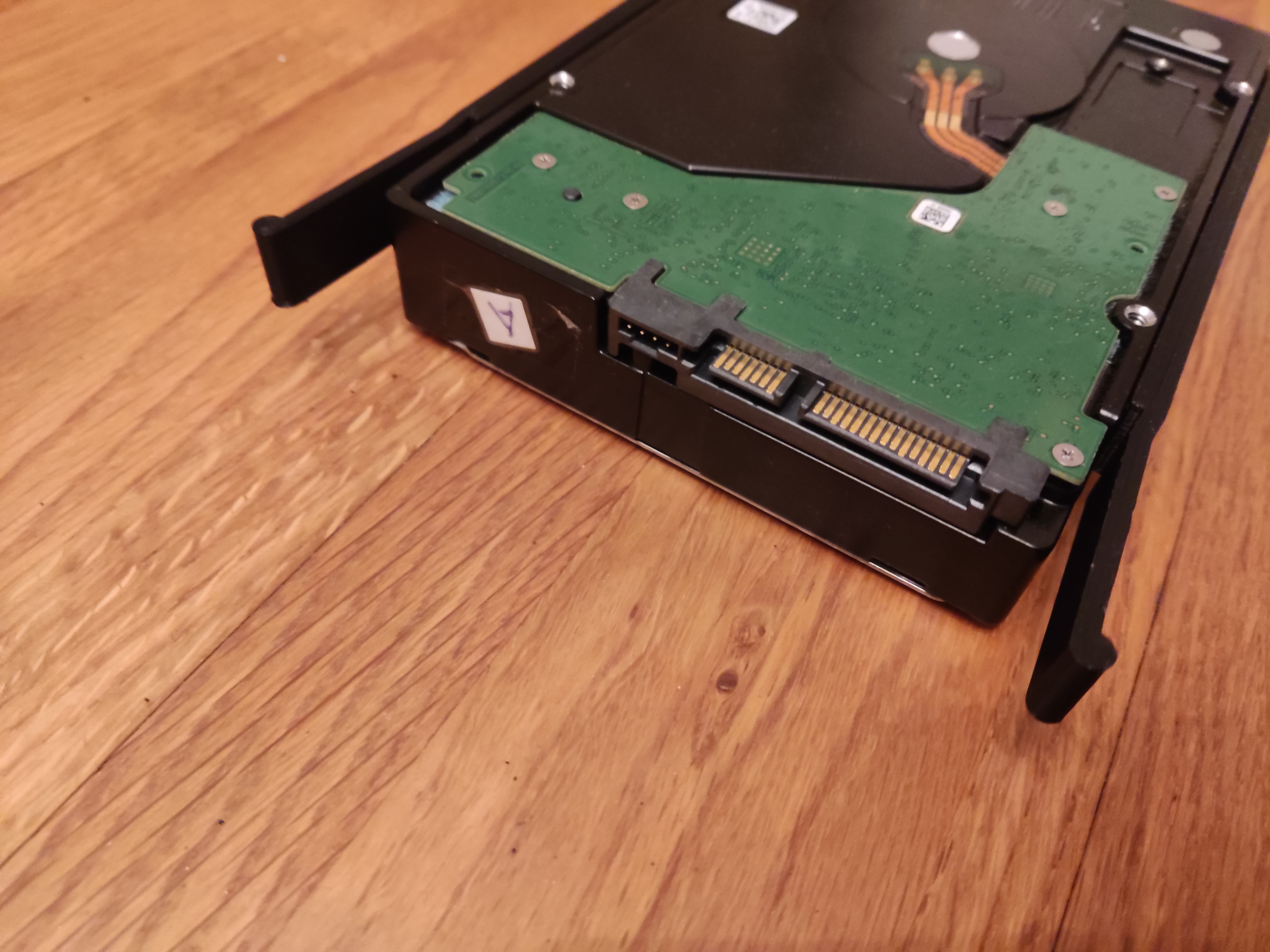Sliding Hard Drive Rail for Sharkoon Gigabyte PC Cases