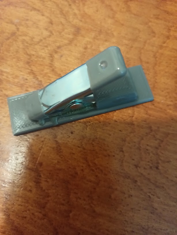 Wall Mounted Clip by thejkrules Download free STL model