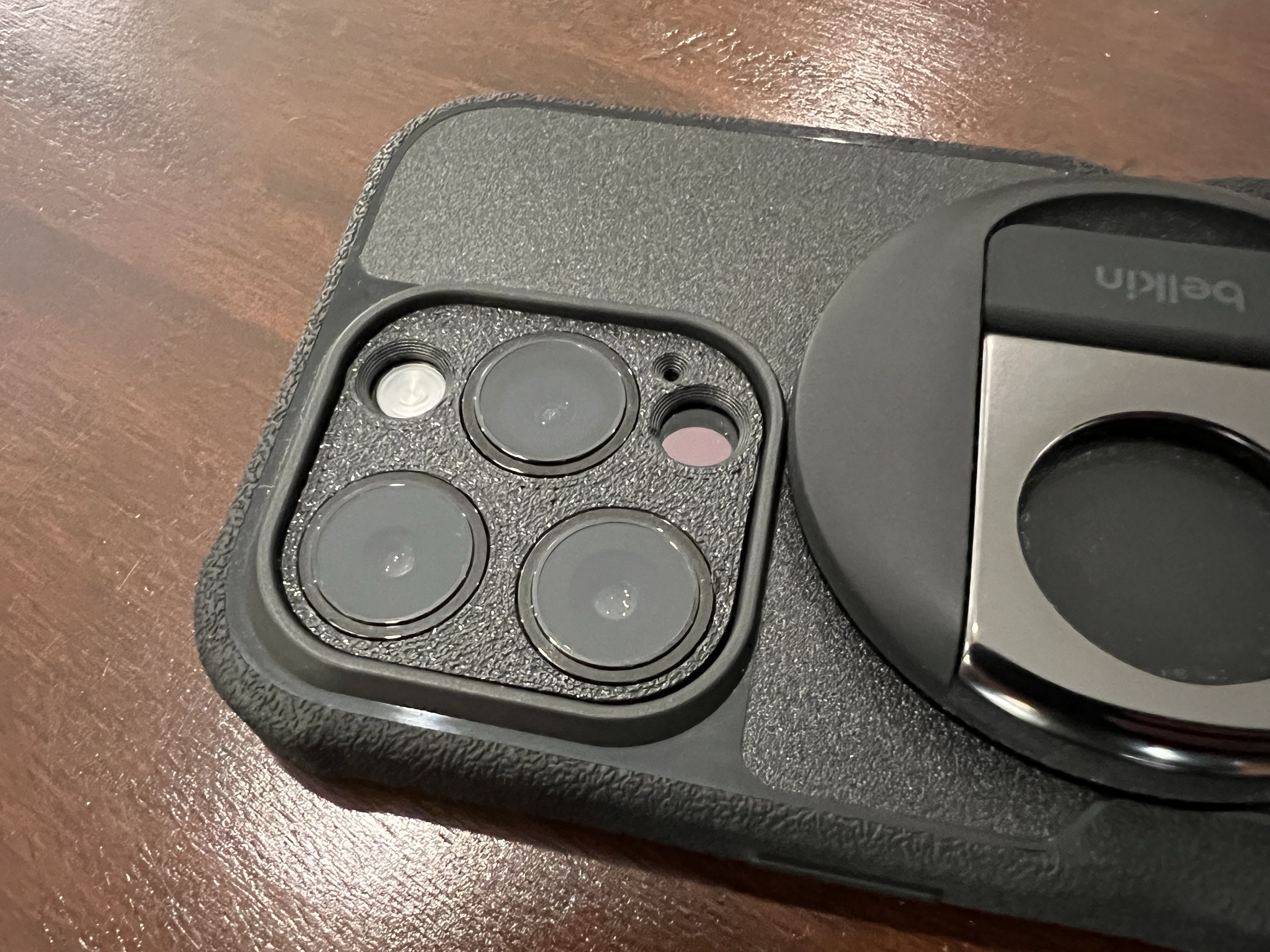 iPhone 14 Pro camera dust cover