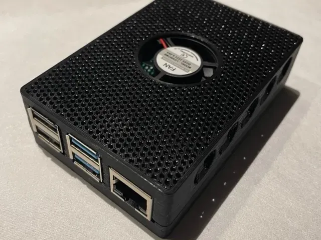 raspberry pi 4 case (30mm fan)