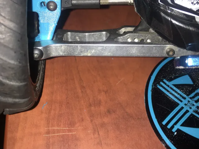 Traxxas jato 3.3