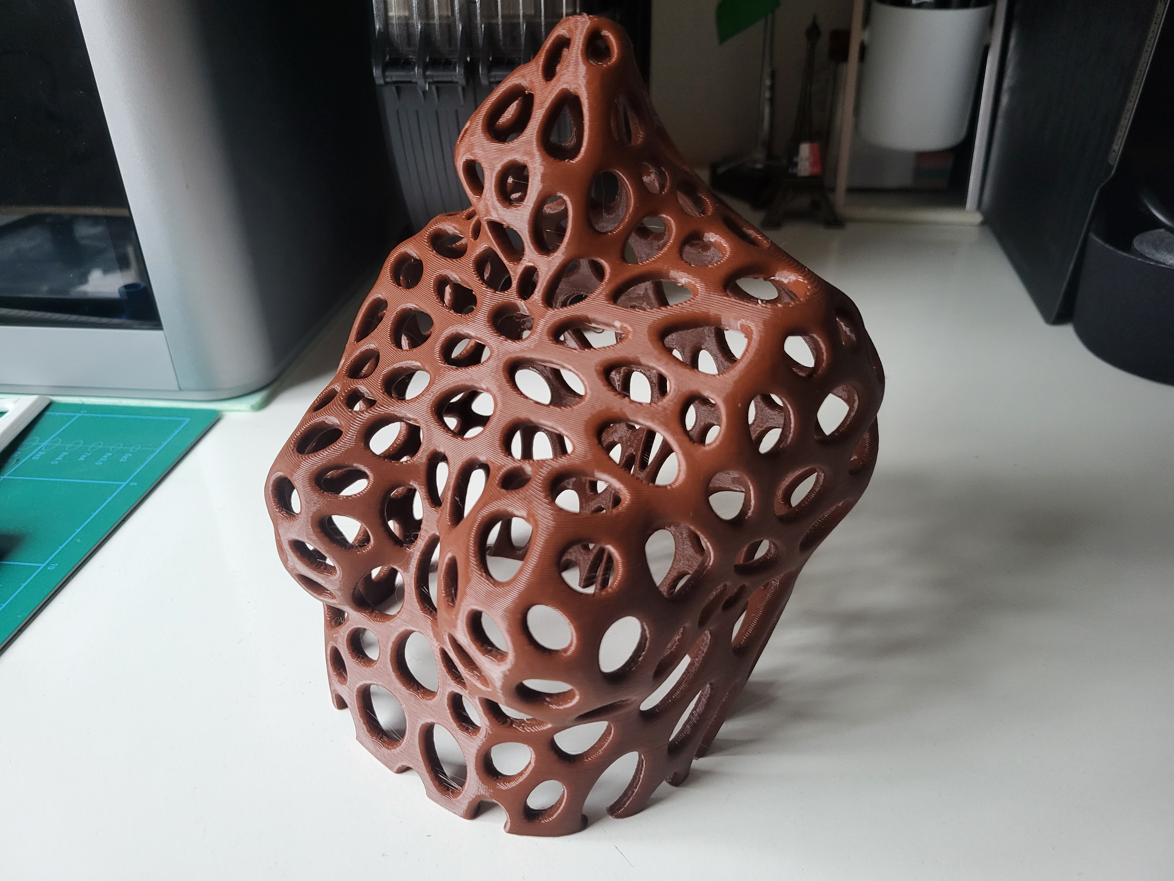 Voronoi bust Female / Woman