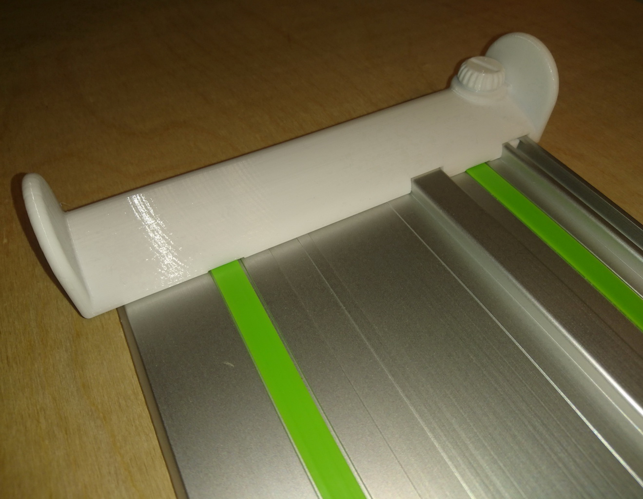 FESTOOL Rail Deflector (hard version FS-AW with slot for clamp)