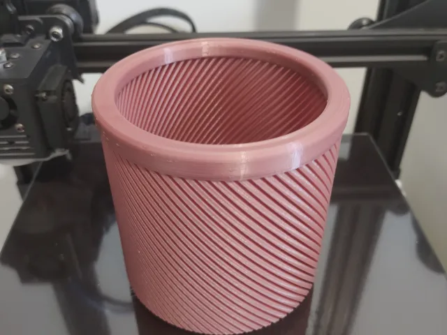 Ring for tactile spiral vase