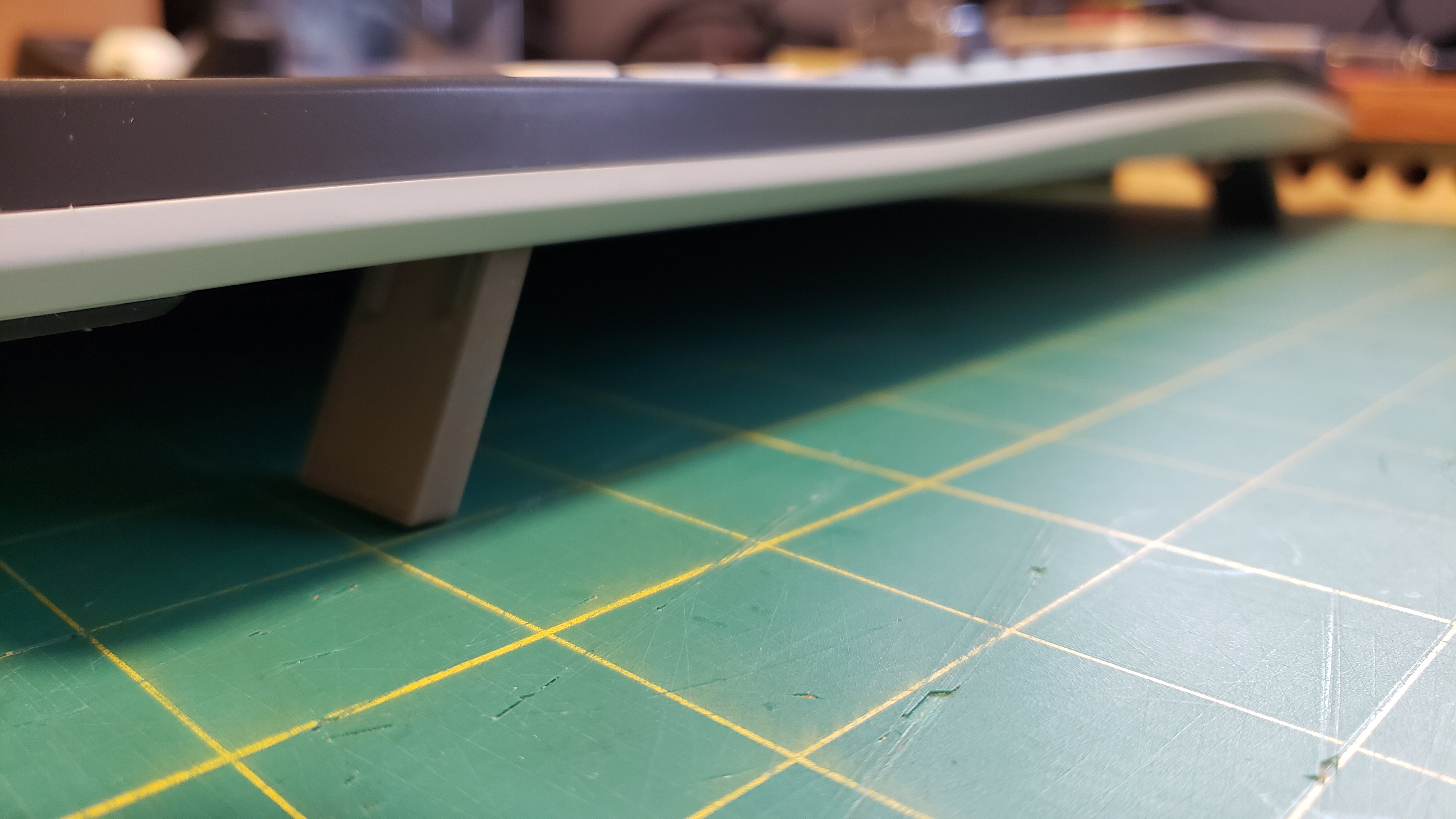 Logitech Feet for a K850 Keyboard by Mike Download free STL model