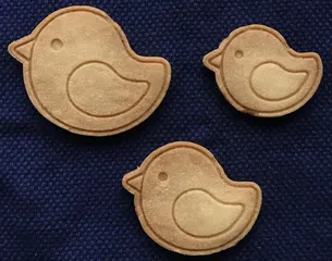 Chick cookie cutter