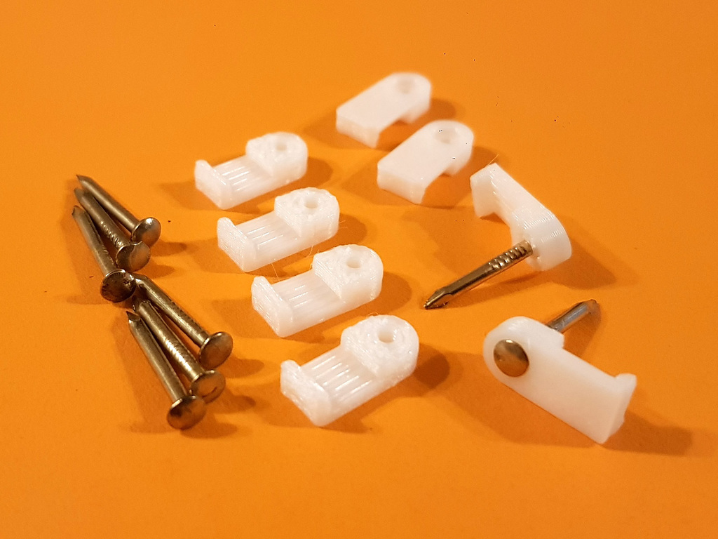 Arlo Pro Flat Cable Clip Nail