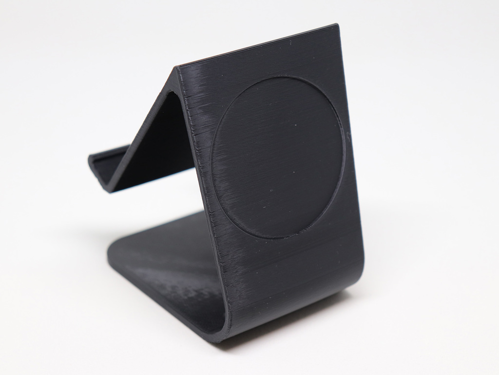 Smartphone Stand with Your Logo by giufini | Download free STL model ...