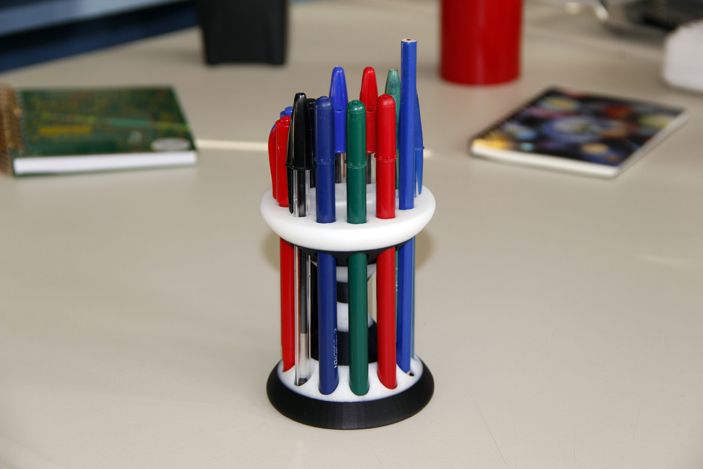 Hourglass Penholder